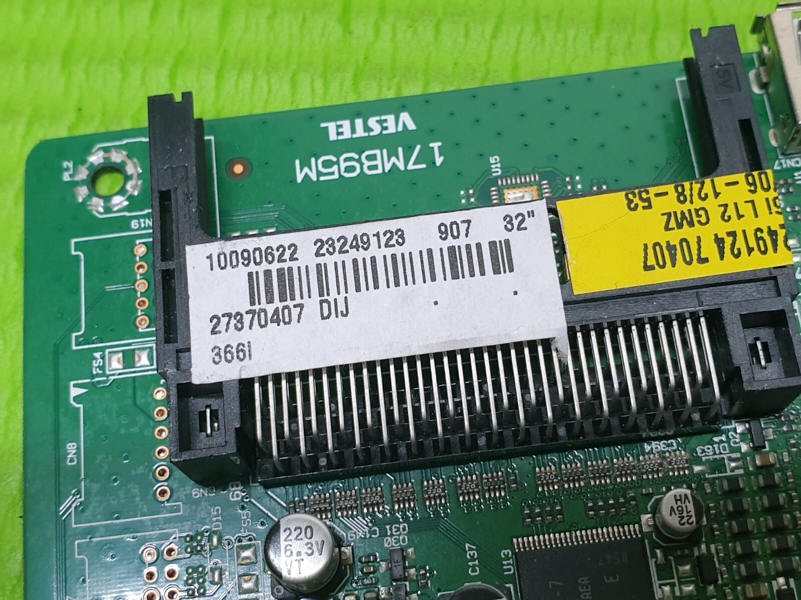 MAIN BOARD MB FOR POLAROID 3-32-LED-14 TVs 17MB95M 23249123 SCREEN:T320XVN02.0 - Image 3