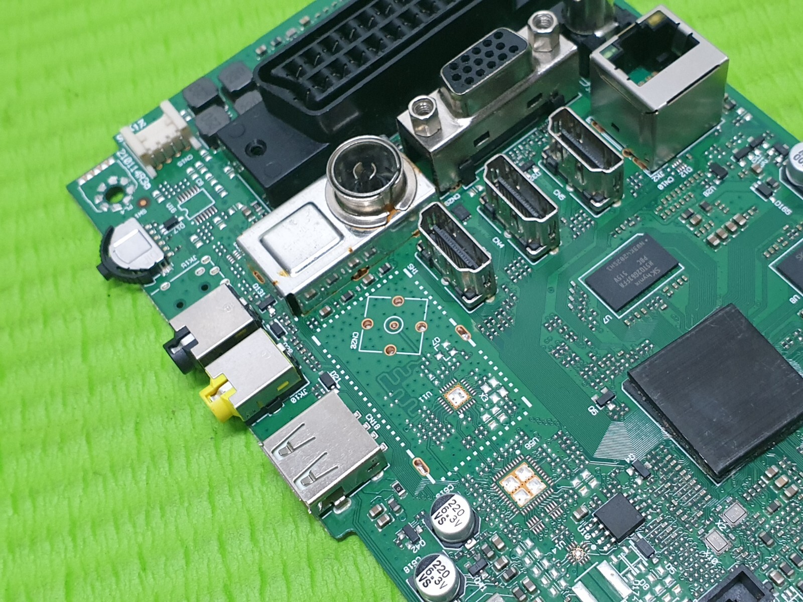 MAIN BOARD MB FOR POLAROID 3-32-LED-14 TVs 17MB95M 23249123 SCREEN:T320XVN02.0 - Image 5