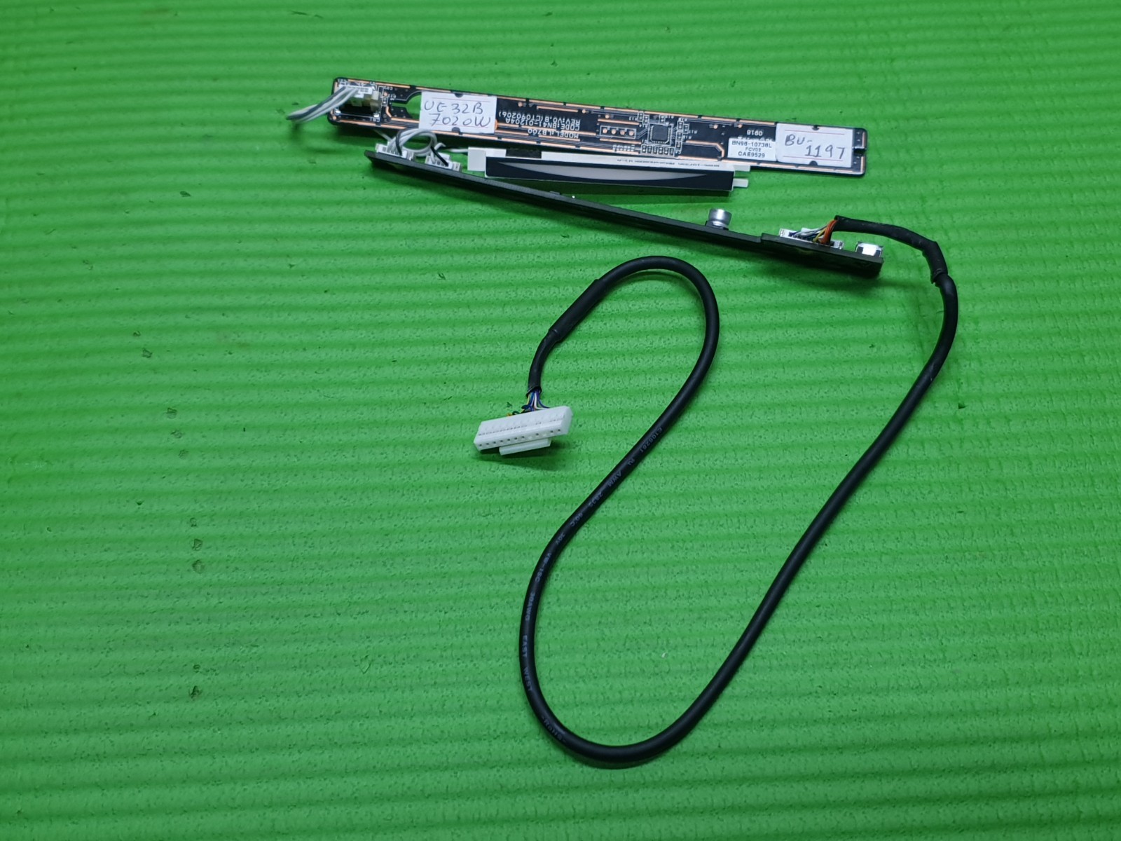 POWER SWITCH CONTROL KEY BUTTON UNIT IR SENSOR FOR SAMSUNG UE32B7000 32" LED TV