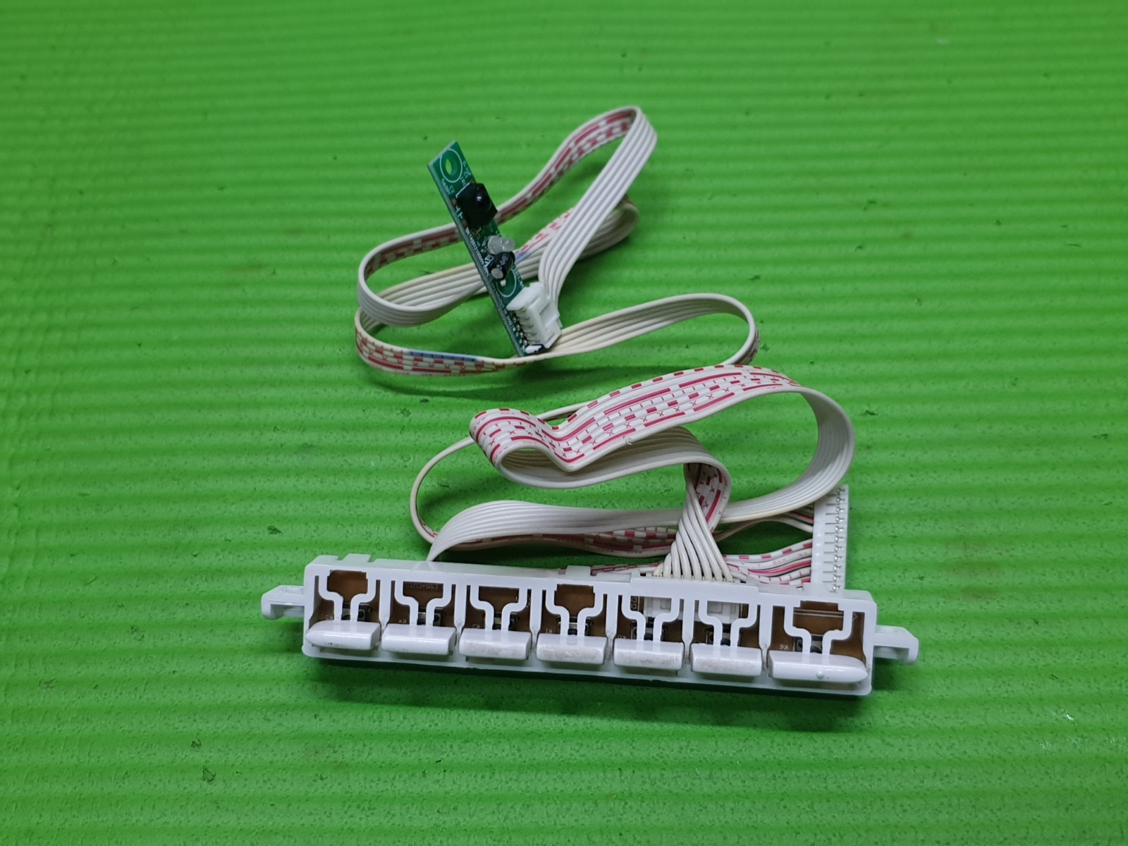 POWER TOUCH BUTTON IR SENSOR BAIRD T12402DVDWC 24" LED TV