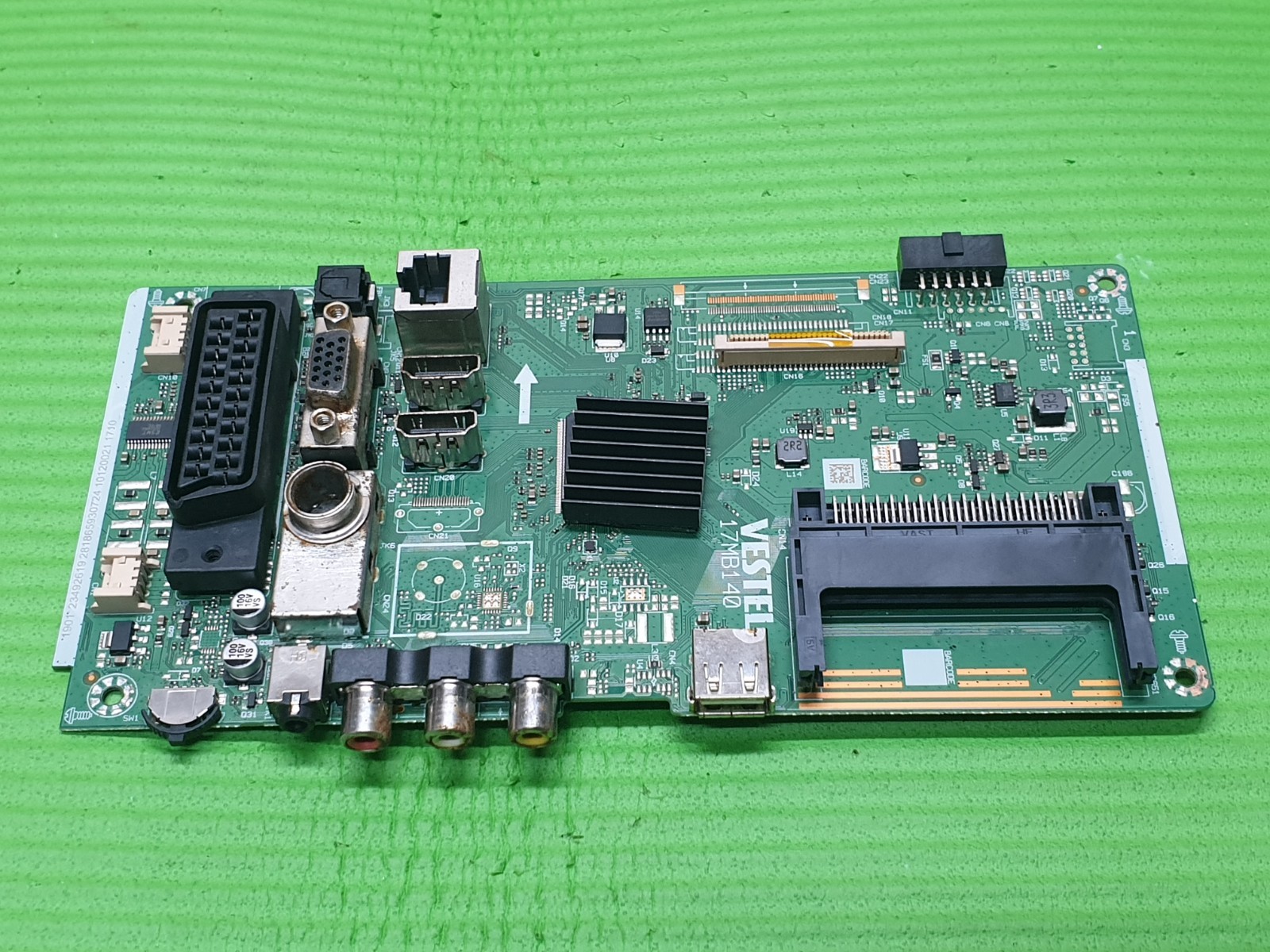 MAIN BOARD MB FOR BUSH DLED32HD 32" LED TV 17MB140 23492619 SCREEN: T320XVN02 - Image 2