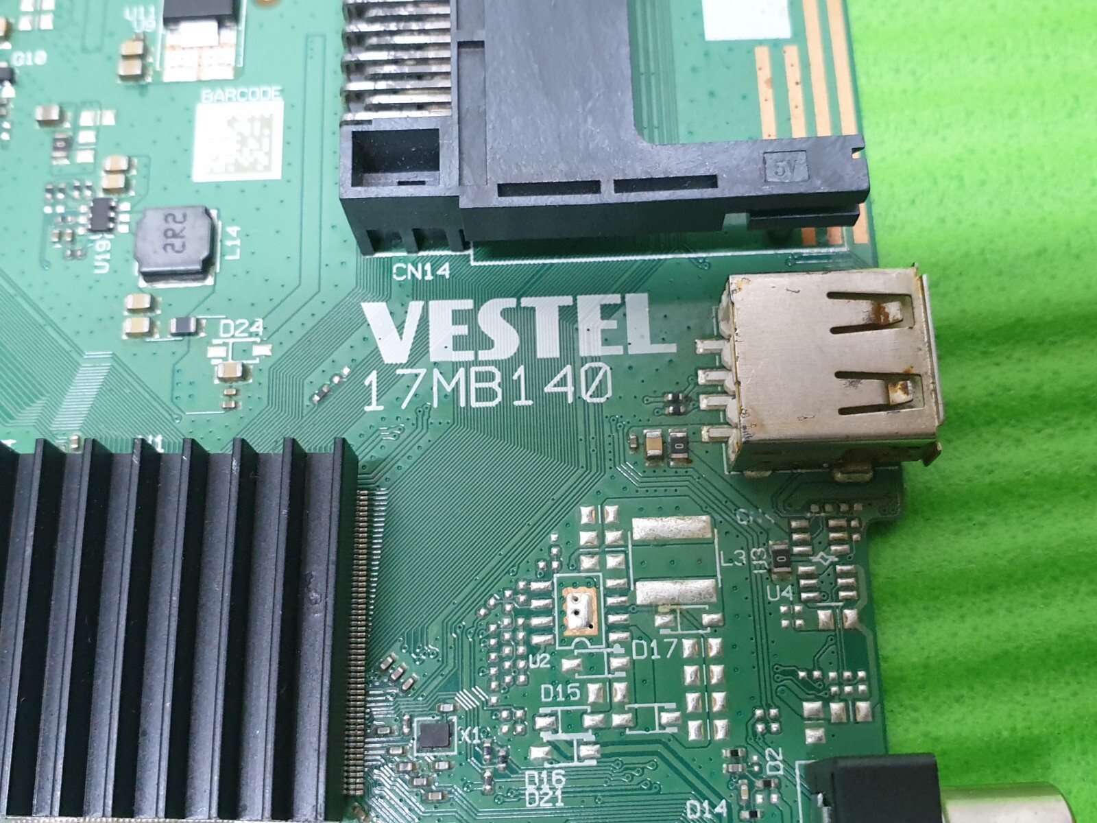 MAIN BOARD MB FOR BUSH DLED32HD 32" LED TV 17MB140 23492619 SCREEN: T320XVN02 - Image 3