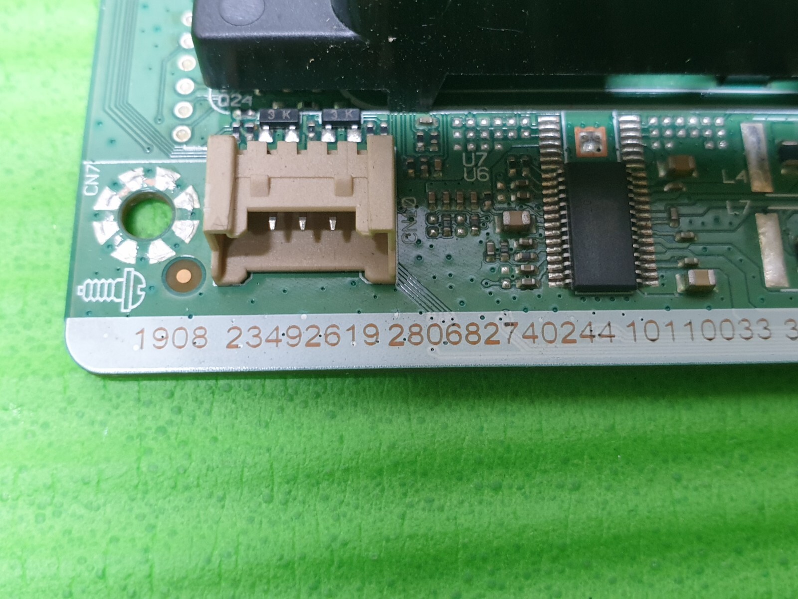 MAIN BOARD MB FOR BUSH DLED32HD 32" LED TV 17MB140 23492619 SCREEN: T320XVN02 - Image 4