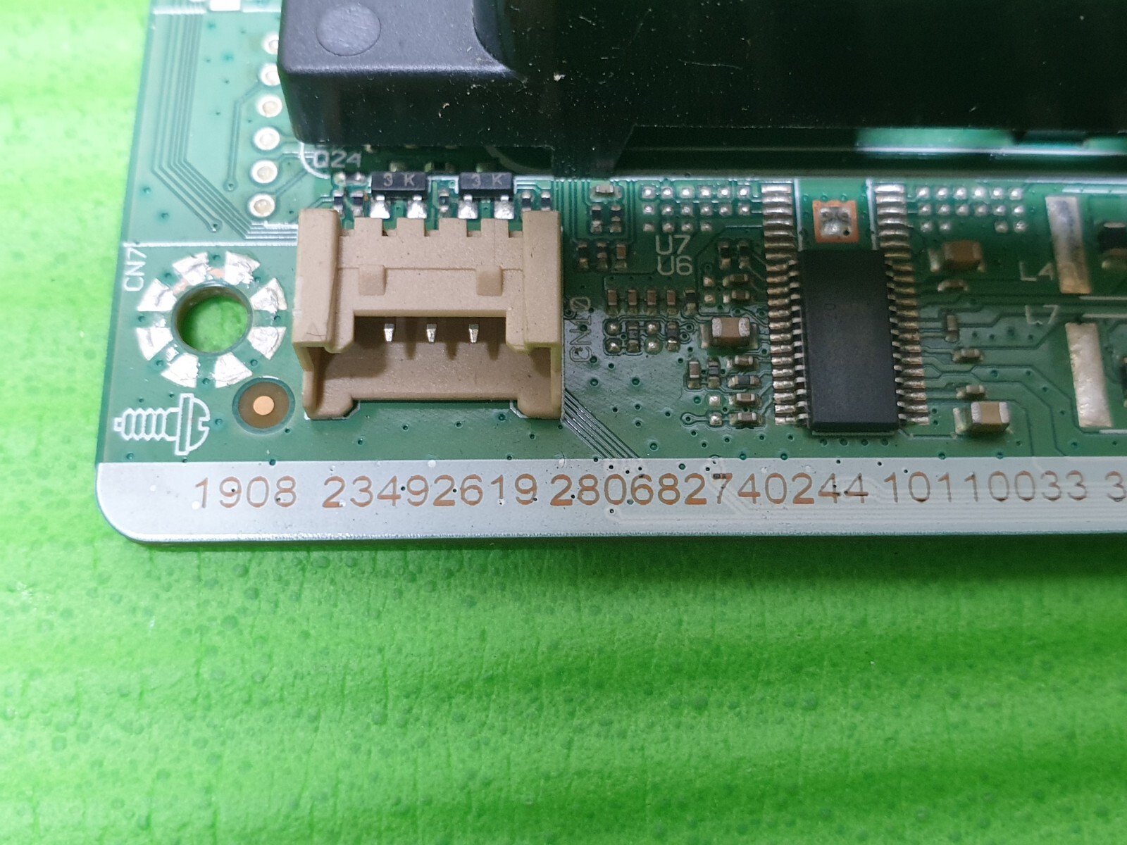 MAIN BOARD MB FOR BUSH DLED32HD 32" LED TV 17MB140 23492619 SCREEN: T320XVN02 - Image 5