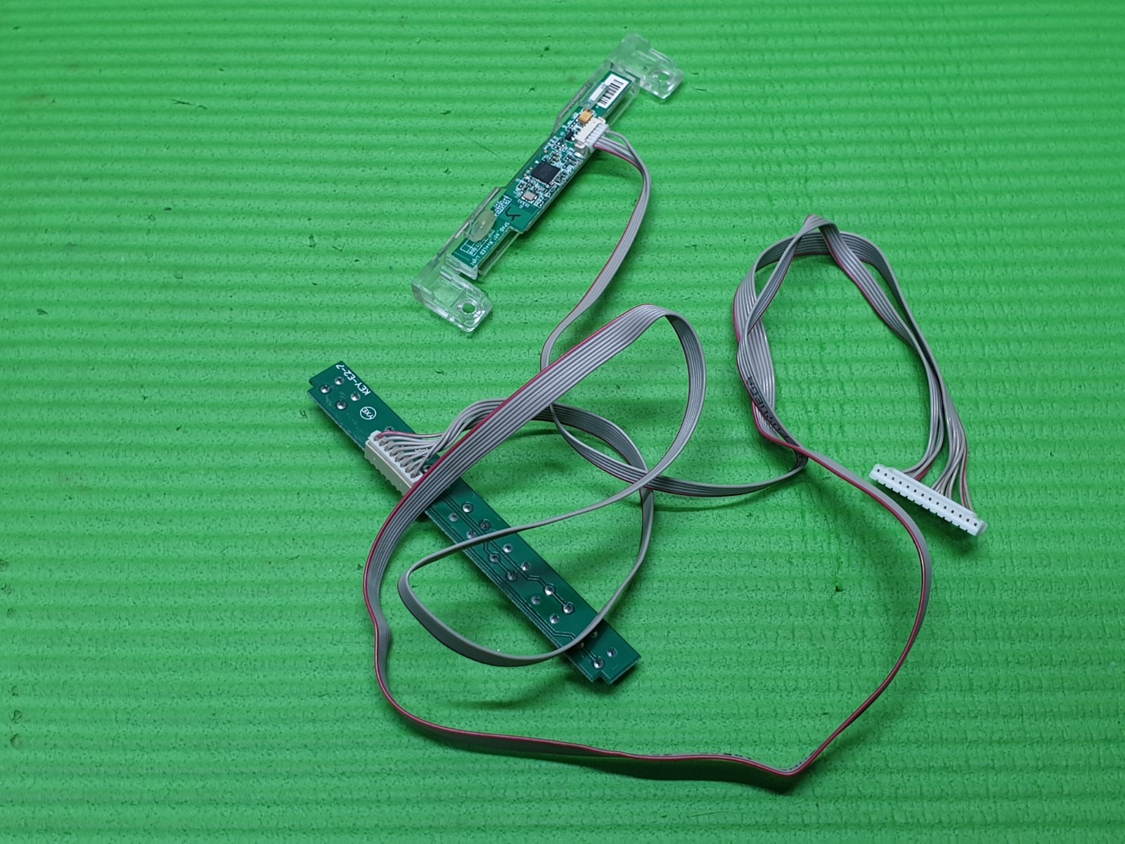 POWER TOUCH BUTTON IR SENSOR SHARP LC-55CUG8362KS 55" LED TV SPAD_401_RX+LED - Image 2