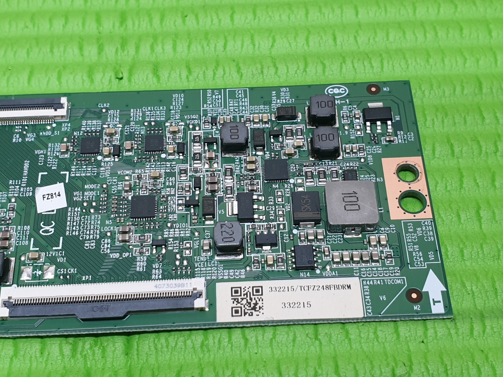 TCON LVDS BOARD FOR HISENSE 55E7NQTUK 55" LED TV RSAG7.820.12963/ROH 332215 - Image 2