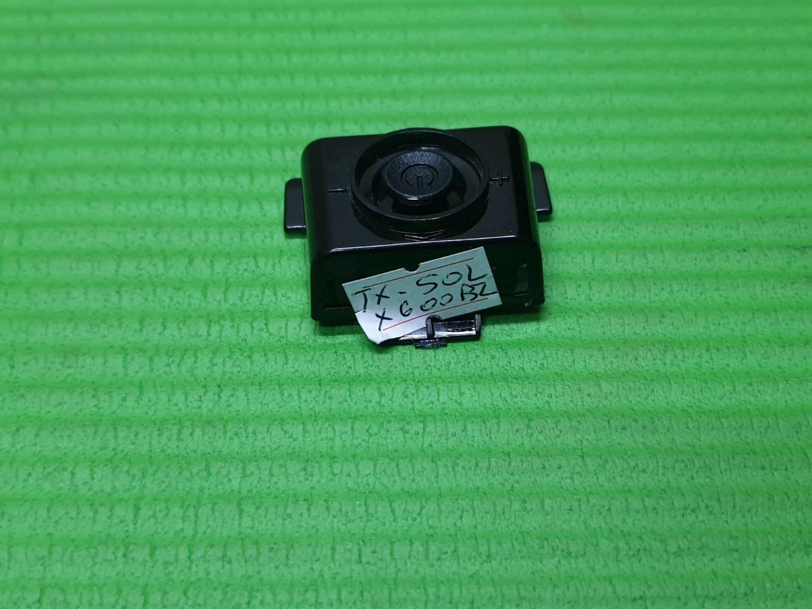 POWER ON OFF SWITCH CONTROL KEY BUTTON IR SENSOR FOR TX-32JS360B E258603 17TK159