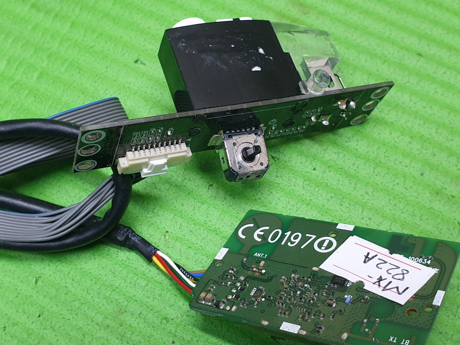 IR REMOTE CONTROL SENSOR UNIT WIFI BOARD & POWER BUTTON FOR LG 65UG870V LED TVs - Image 4