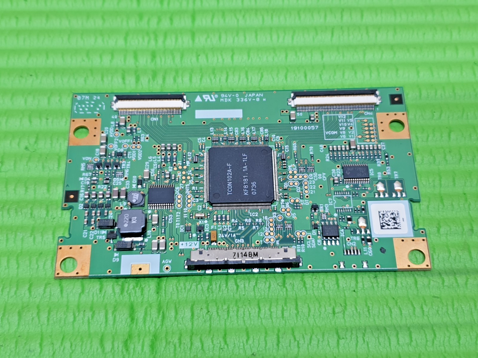 TCON LVDS BOARD FOR TOSHIBA 32AV505D 32" LED TV 19100057 MDK 336V-0