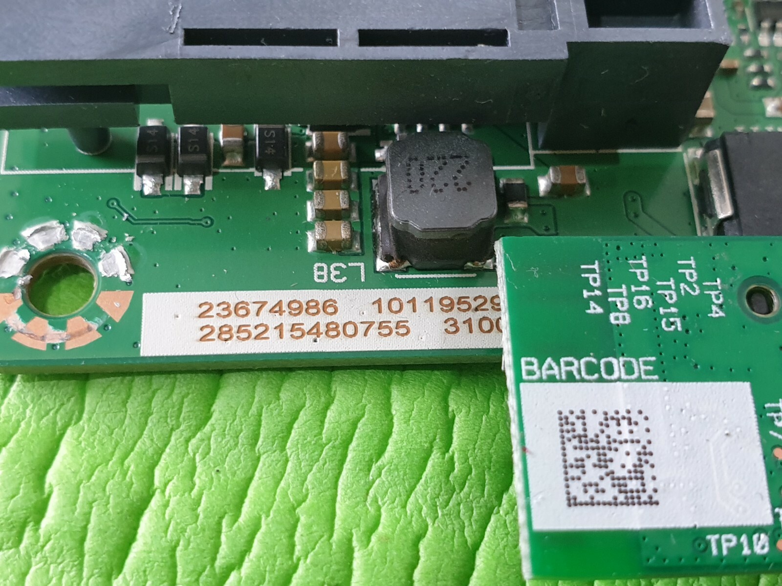 MAIN BOARD MB FOR TOSHIBA 32W3863DB 32" TV 17MB211S 23674986 SCREEN:PT320AT02-2 - Image 4