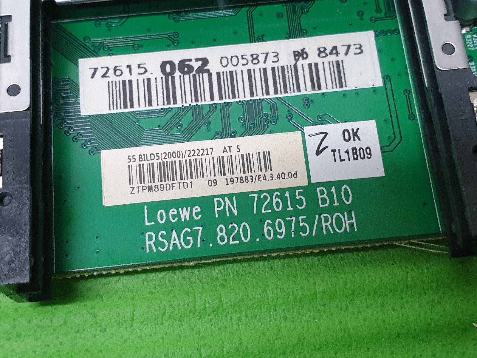 MAIN BOARD FOR LOEWE SL420 TV RSAG7.820.6975/ROH 72615 SCREEN:LC550AQD - Image 3