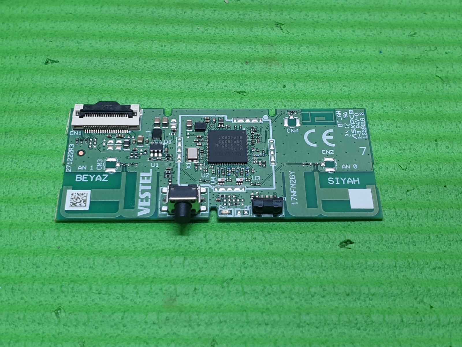 POWER ON OFF SWITCH CONTROL KEY BUTTON UNIT IR SENSOR WIFI MODULE 43FT24CA TV