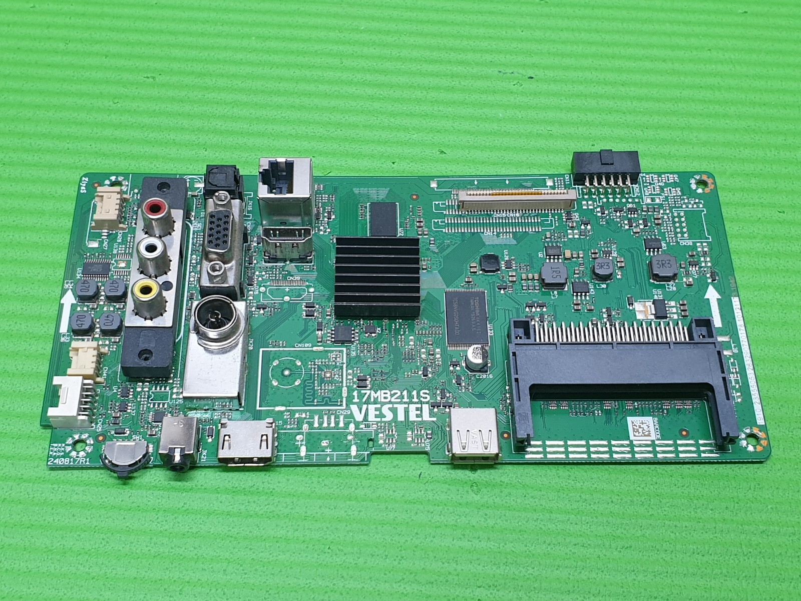 MAIN AV BOARD MB JVC LT-32C691 32" LED TV 17MB211S 23555053 SCREEN:LSC320AN10