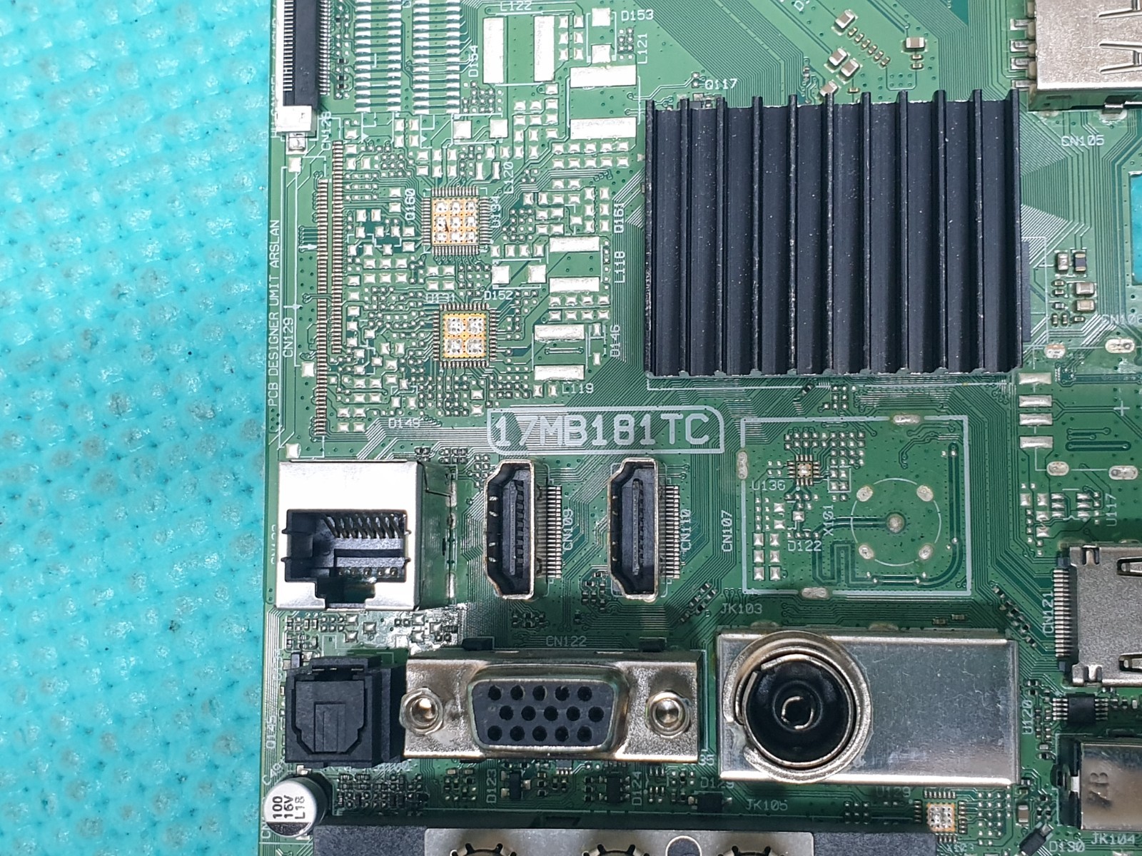 MAIN AV BOARD MB POLAROID P32RPA2031A LED TV 17MB181TC 23810560 SCREEN:PT320AT02 - Image 2