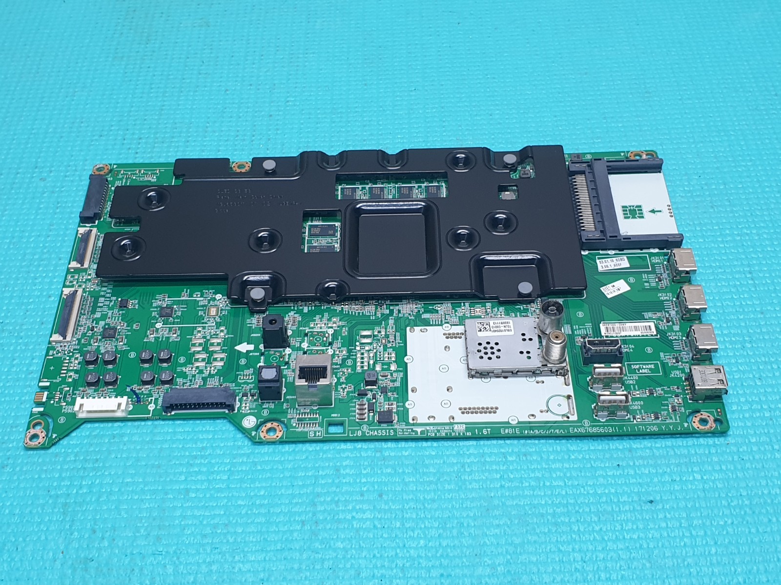 MAIN BOARD MB LG OLED55C8PLA TV EAX67685603(1.1) EBT65306303 SCREEN:LE550AQD