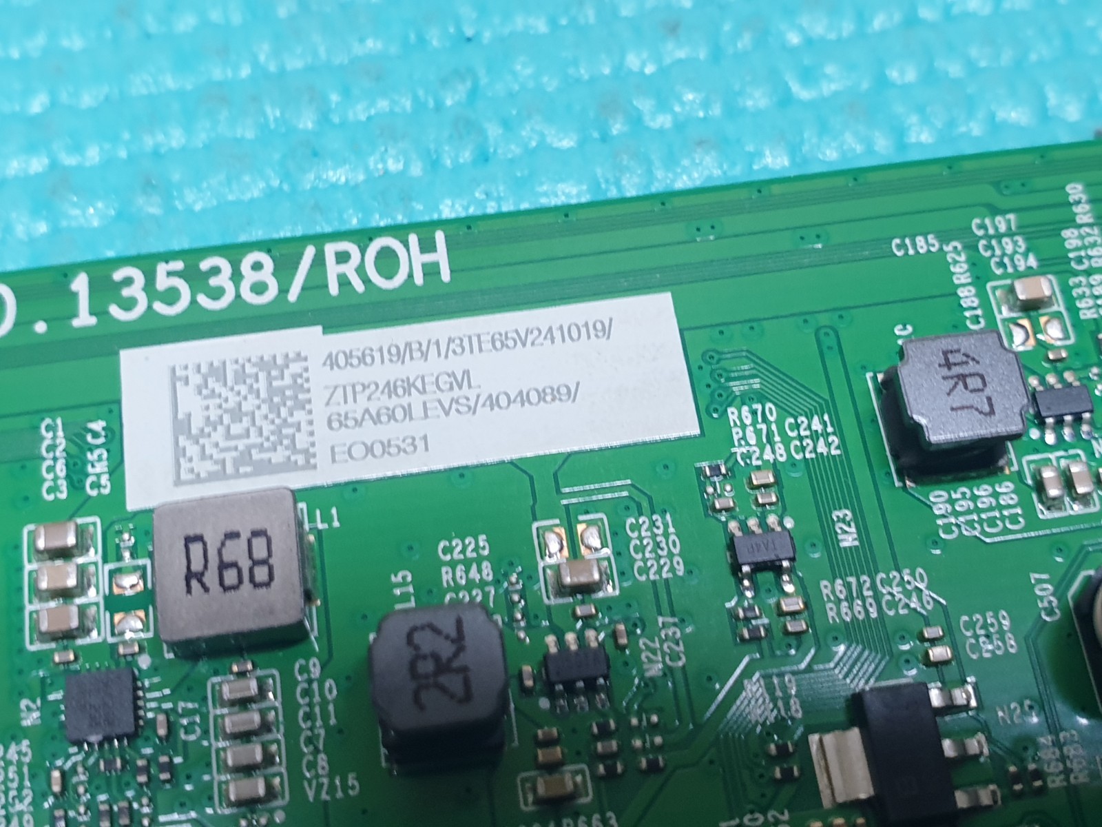 MAIN AV BOARD MB HISENSE 65E6NTUK 65" LED TV RSAG7.820.13538.ROH SCREEN:HV650QUB - Image 3