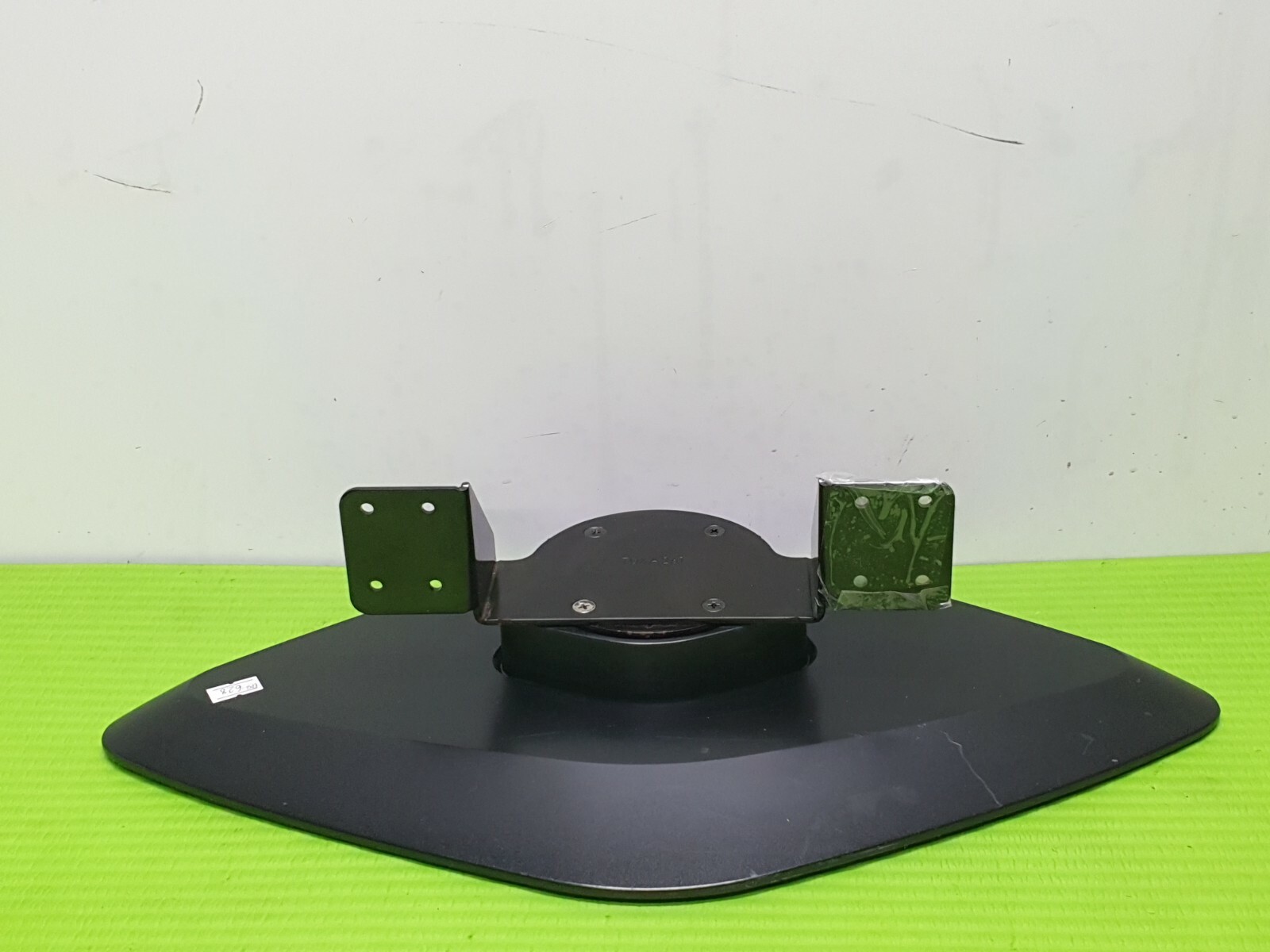 BASE STAND TX-26LMD70 TX-26LMD70A TX-32LXD70 TX-32LMD70A TX-32LXD700 TV TUXA261