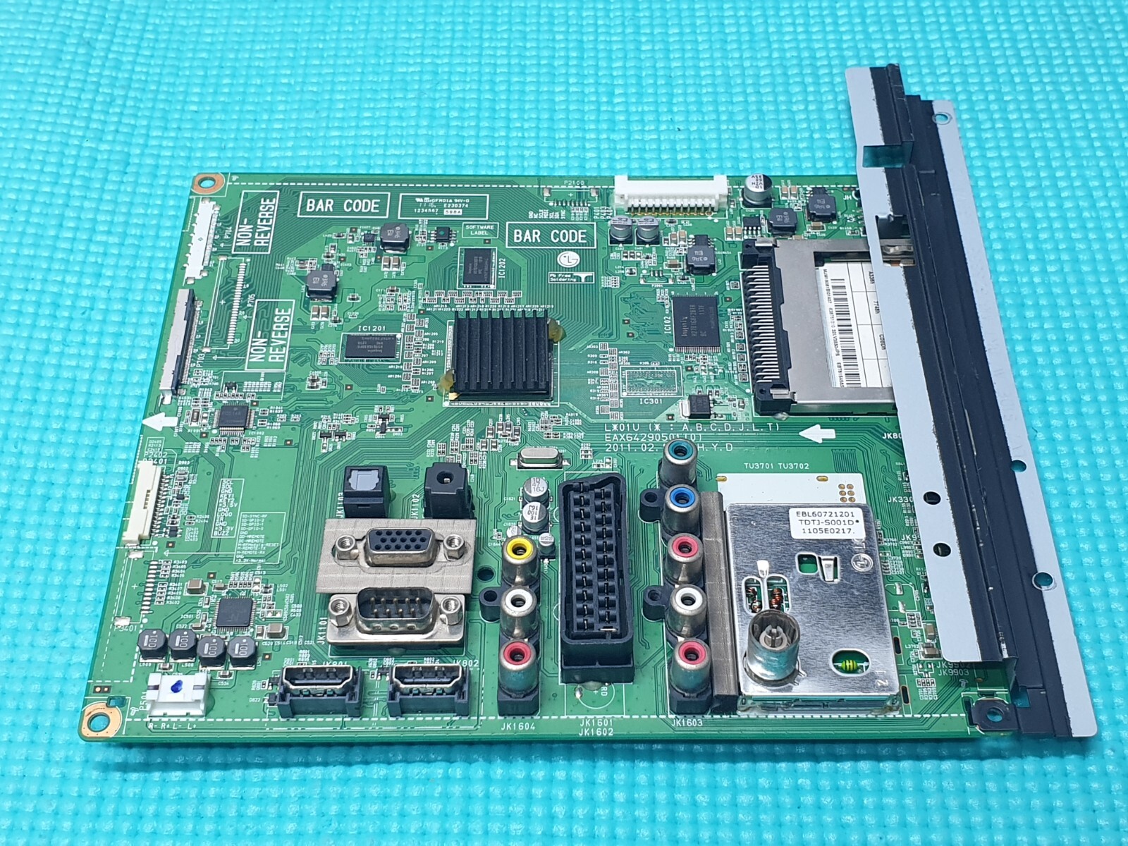 MAIN BOARD MB LG 32LV355U LED TV EAX64290501 (0) EBT61545657 SCREEN:VVX32F110G00
