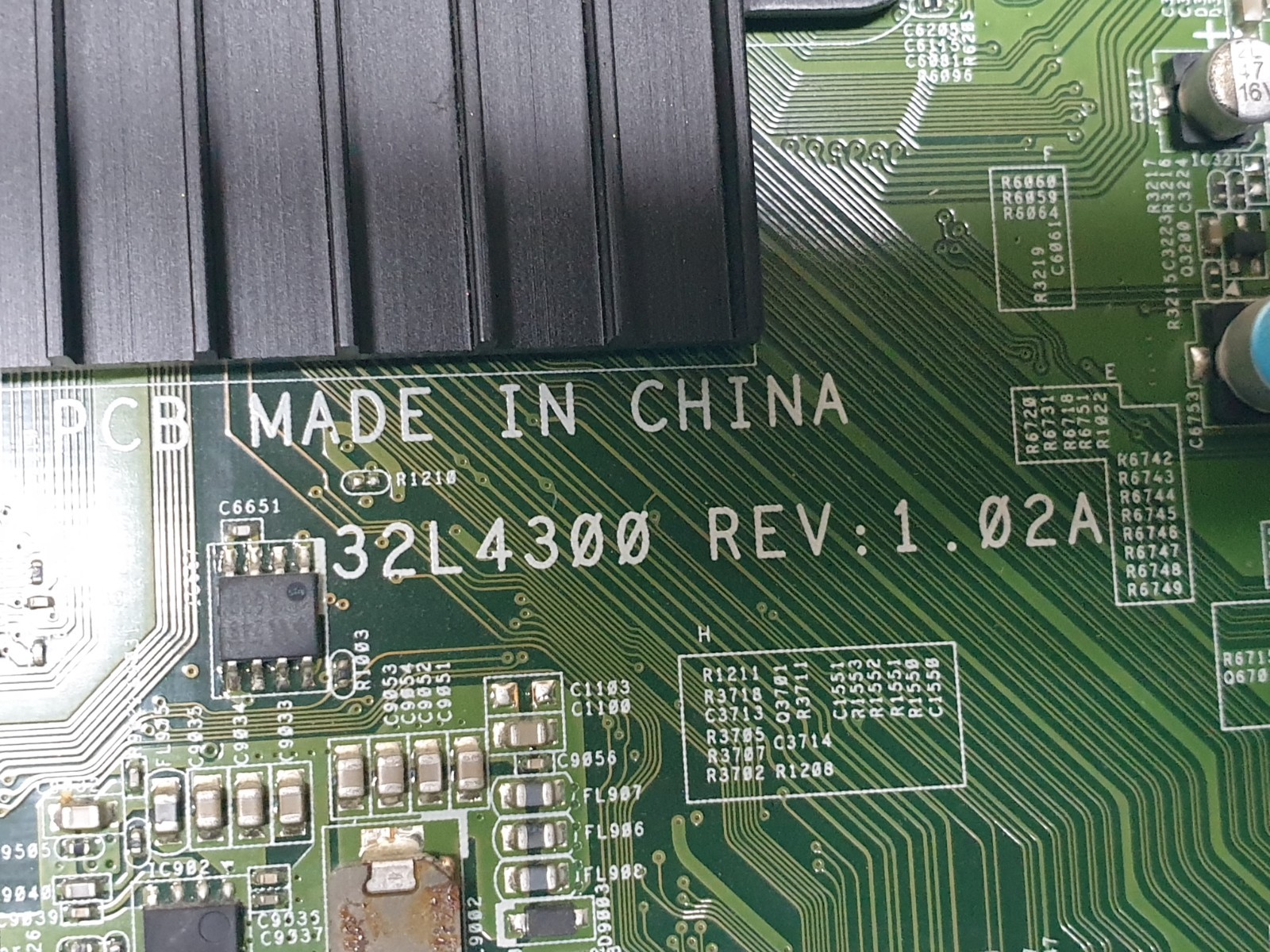 MAIN AV BOARD MB TOSHIBA 40L6353D TV 60EB40M1EB01P 32L4353D_G SCREEN:LSC400HM06 - Image 2