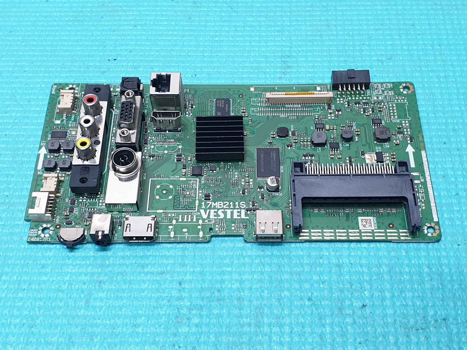 MAIN AV BOARD MB BUSH DLED32HDS TV VESTEL 17MB211 23587149 SCREEN: VES31SWNDS-2D