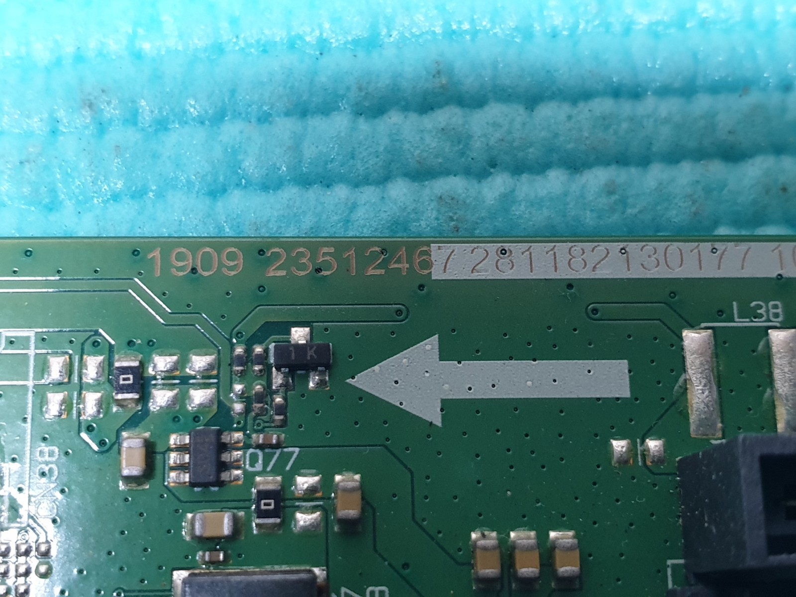 MAIN AV BOARD MB LUXOR LUX0132009/01 LED TV 17MB211S 23512467 SCREEN:T320XVN02.G - Image 3