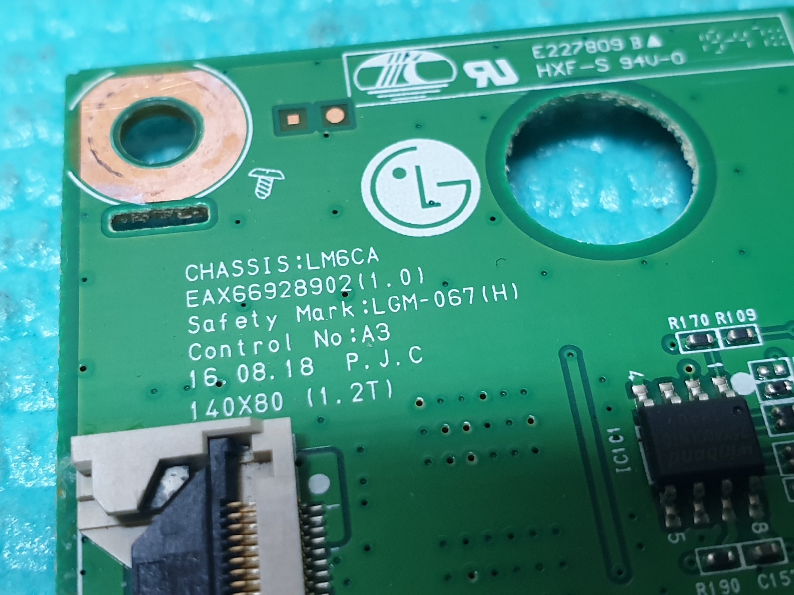 MAIN AV BOARD MB LG 32MP58HQ-P LED MONITOR TV EAX66928902(1.0) SCREEN:HV320FHB - Image 2