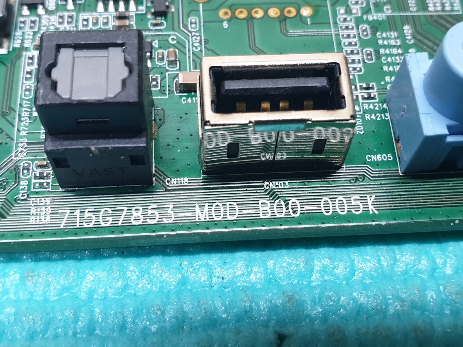 MAIN AV BOARD MB PHILIPS 40HFL3011T/12 TV 715G7853-M0D-B00-005 SCREEN:LSC400HN02 - Image 3