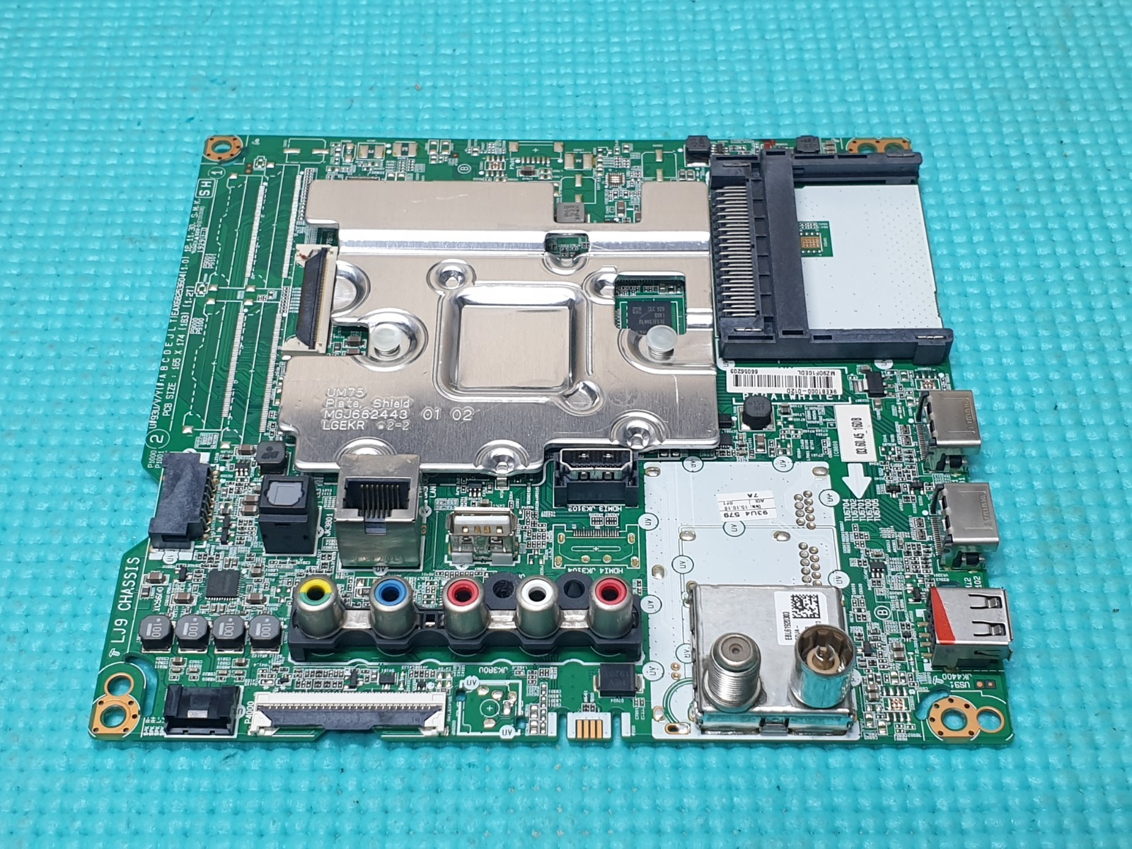 MAIN AV BOARD MB LG 60UM7100PLB TV EBT66056203 EAX68253604 SCREEN:JE601R3HC17