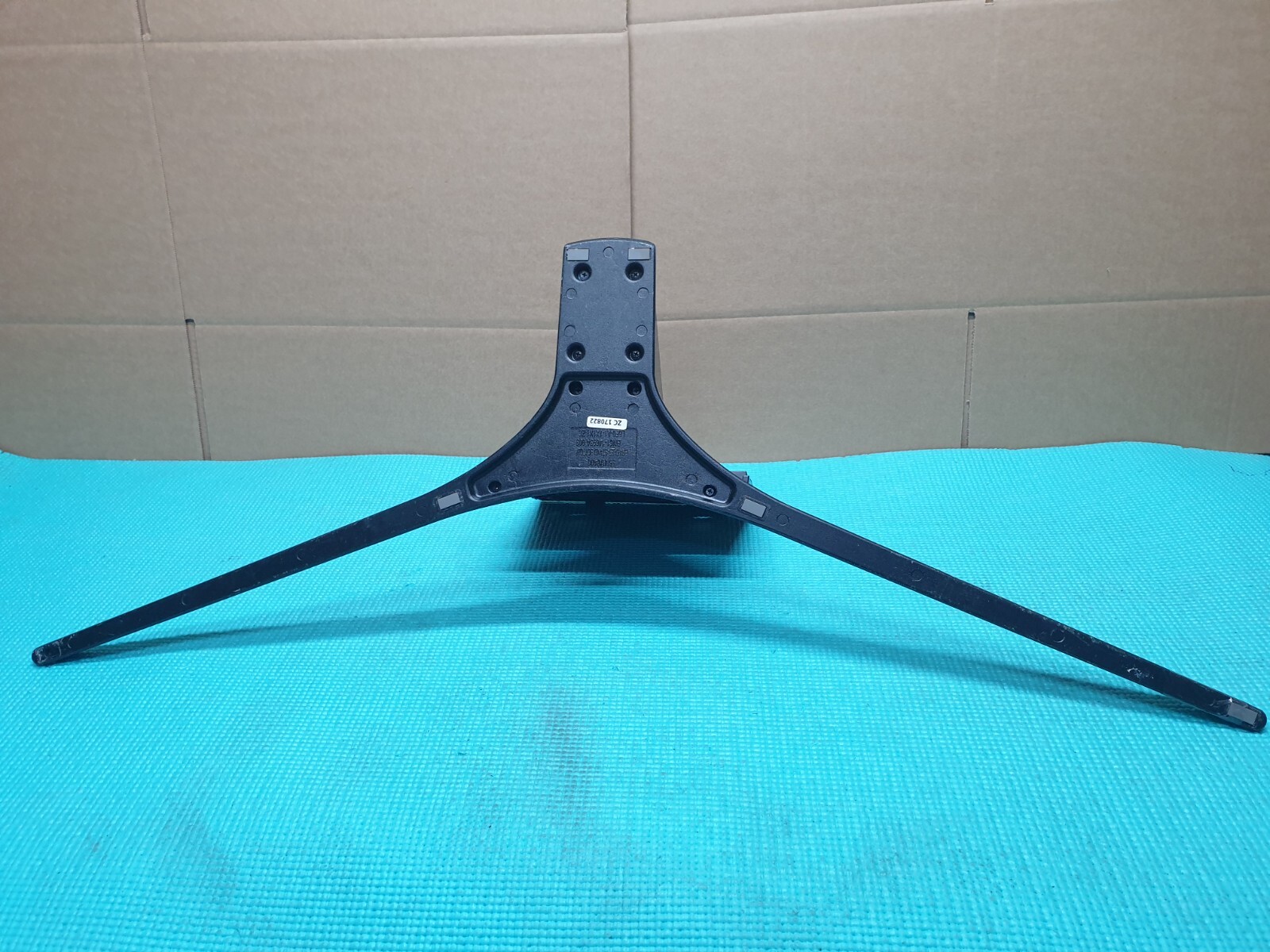 BASE STAND FOR SAMSUNG UE55KU650 UE55KU6400 UE49MU6670 TVs + SCREWS BN61-13610X - Image 5