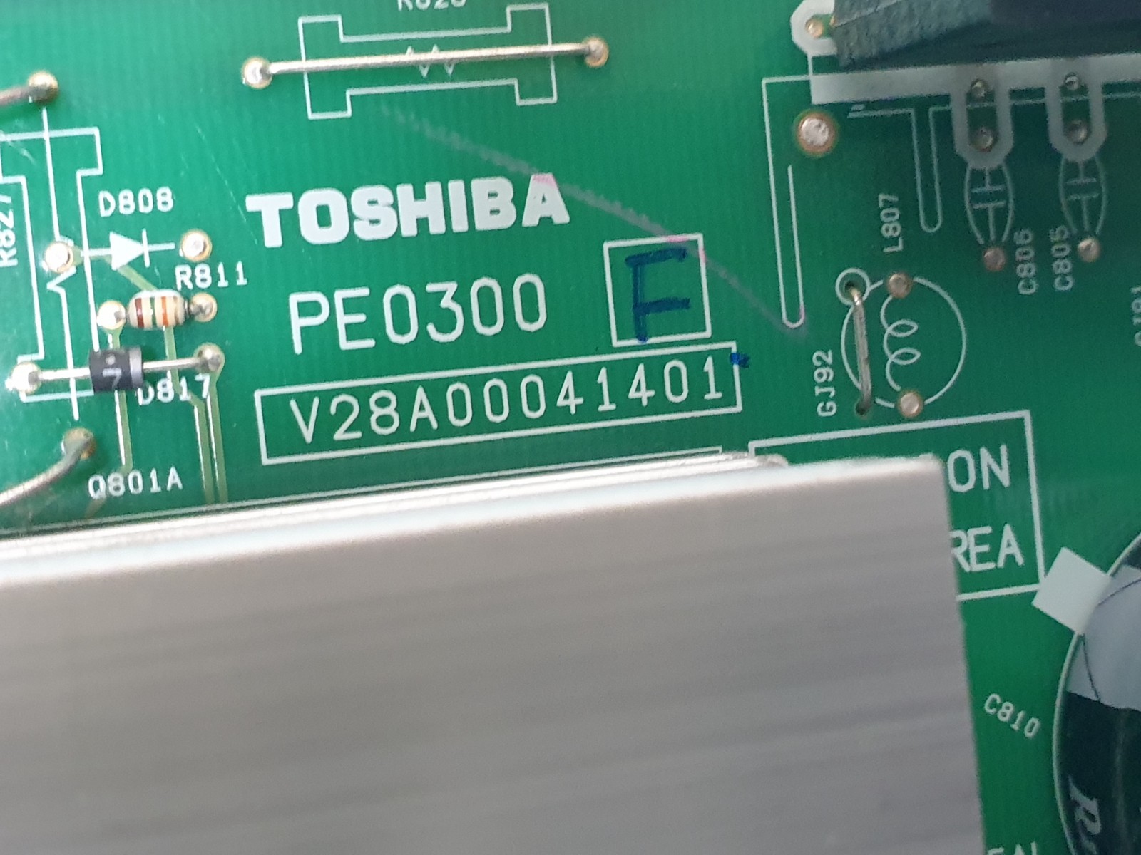POWER BOARD PSU TOSHIBA 26C3030D 26" LCD TV PE0300F V28A00041401 - Image 2