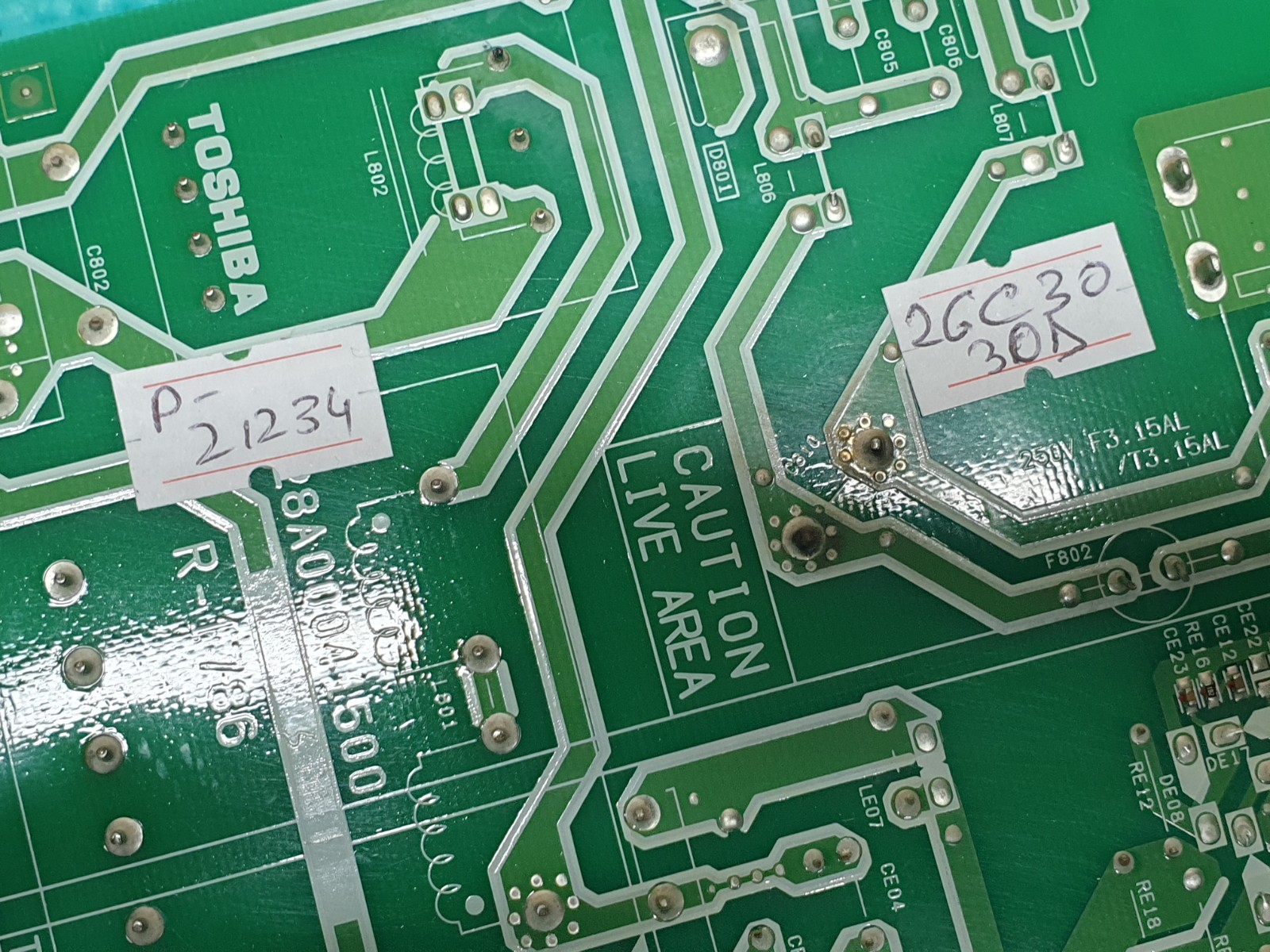 POWER BOARD PSU TOSHIBA 26C3030D 26" LCD TV PE0300F V28A00041401 - Image 3