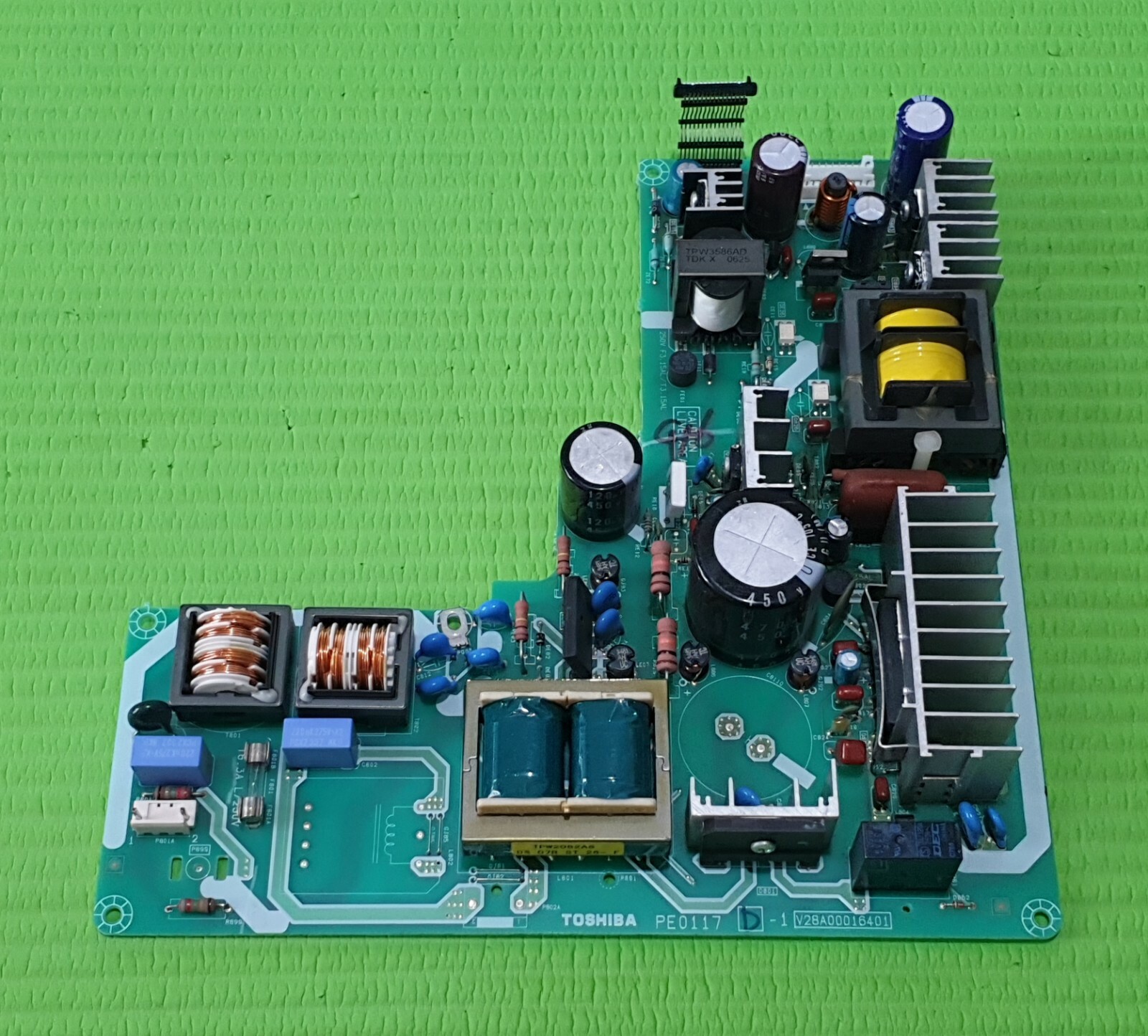 POWER SUPPLY PSU BOARD FOR TOSHIBA 32WLT66S 32" LCD TV PE0117 D-1 V28A00016401