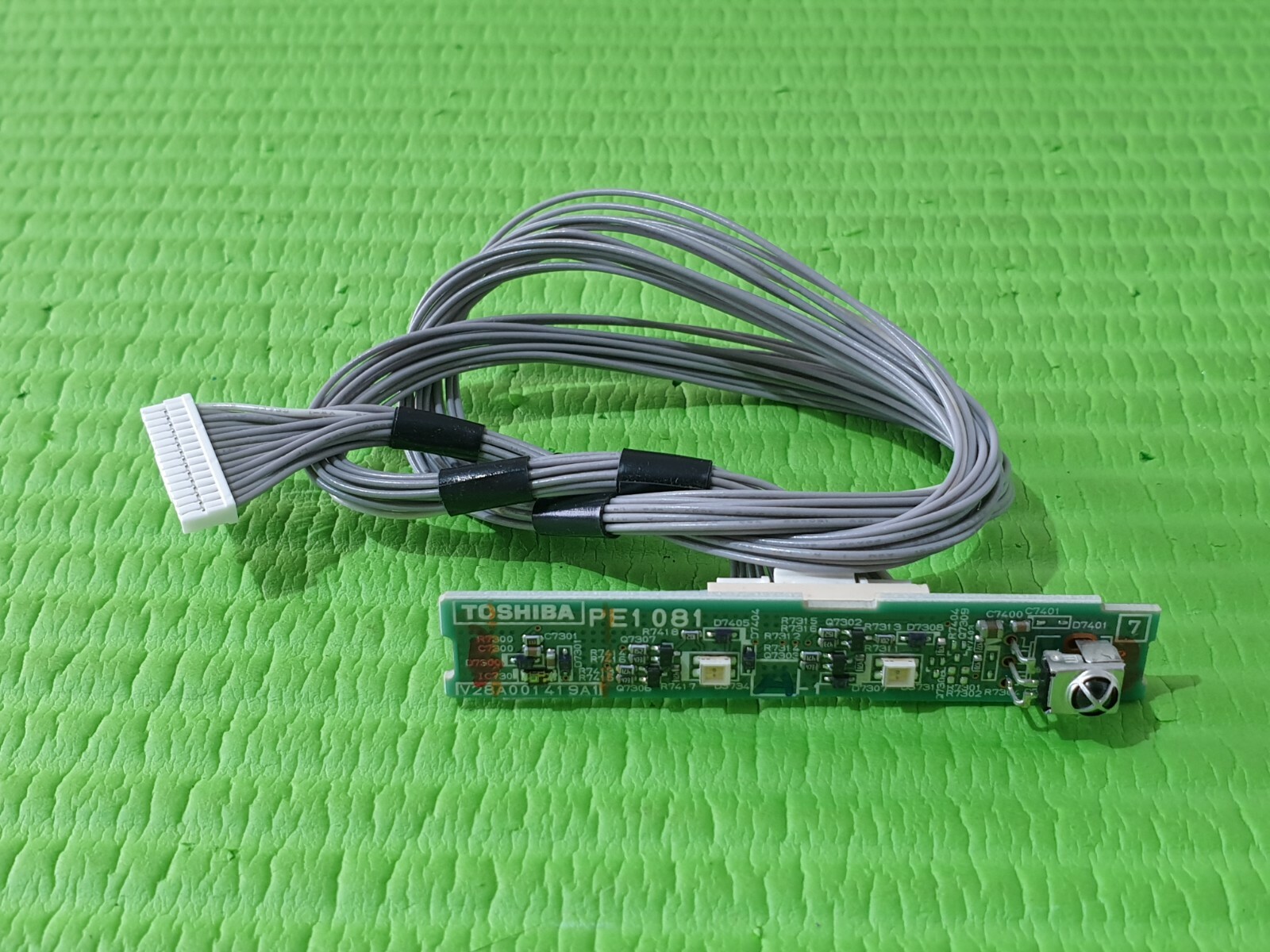 IR REMOTE CONTROL SENSOR UNIT FOR TOSHIBA 47VL963 47" LED TV PE1081 V28A001419A1 - Image 3