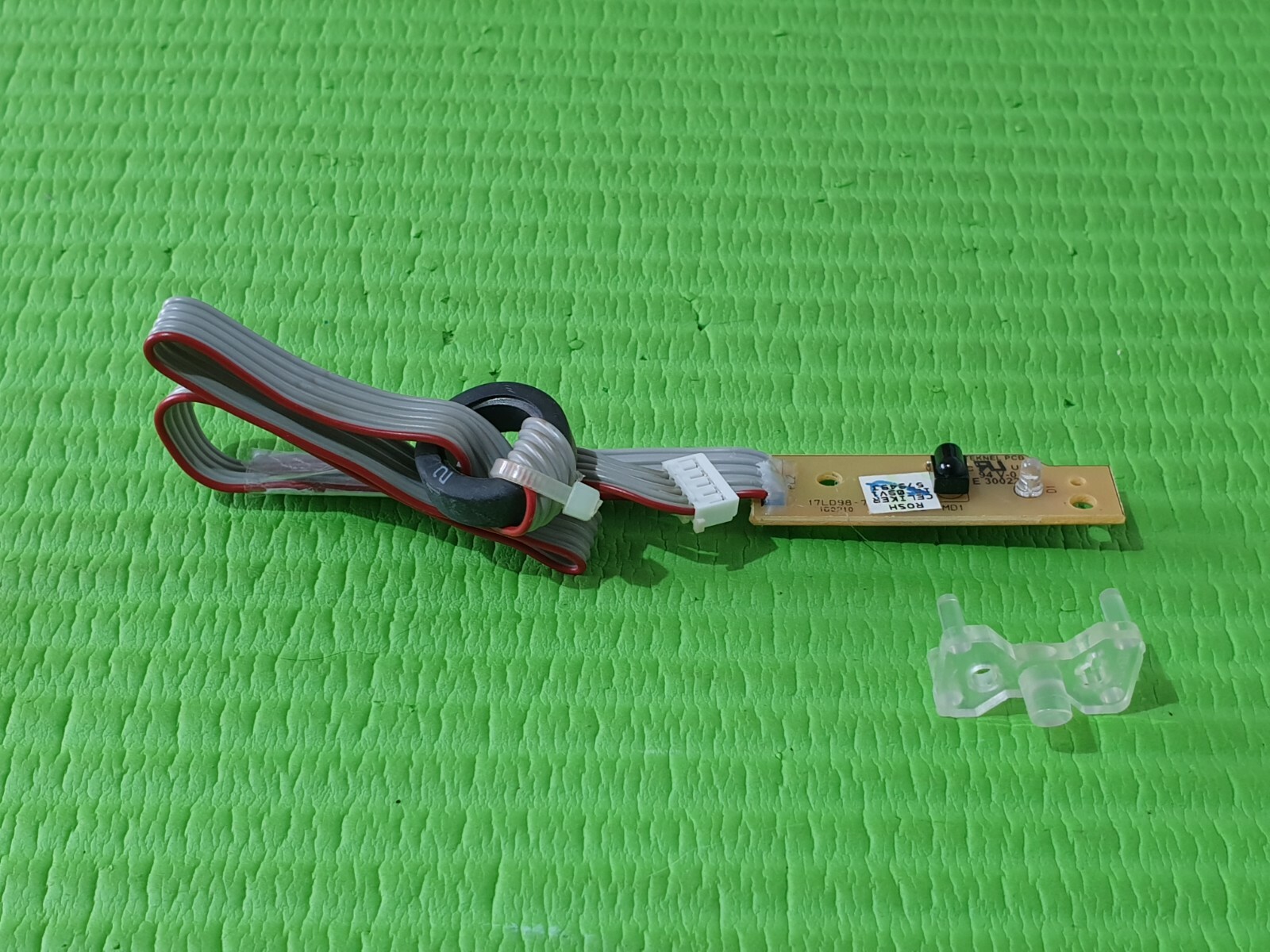 IR REMOTE CONTROL SENSOR FOR SHARP LC-40SH340K LC40SH340K TV 17LD98-7 20579493