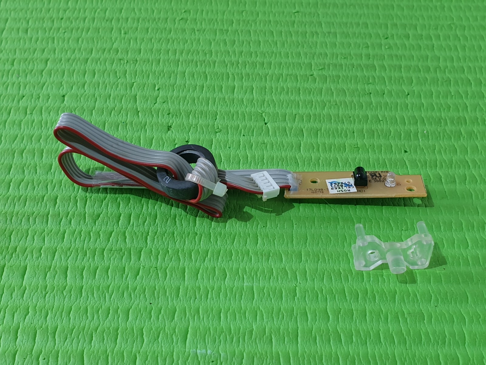 IR REMOTE CONTROL SENSOR FOR SHARP LC-40SH340K LC40SH340K TV 17LD98-7 20579493 - Image 2