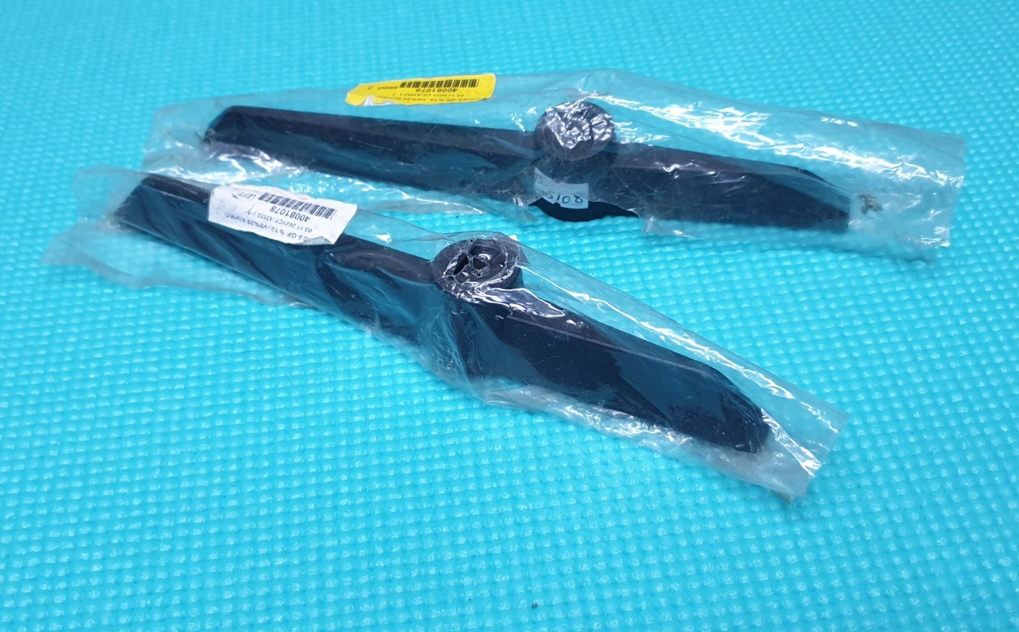 FEET STAND WITH SCREWS FOR DLED43UHDHDRSC DLED43UHDHDR 43QF5D63DA P43FPA0119A TV