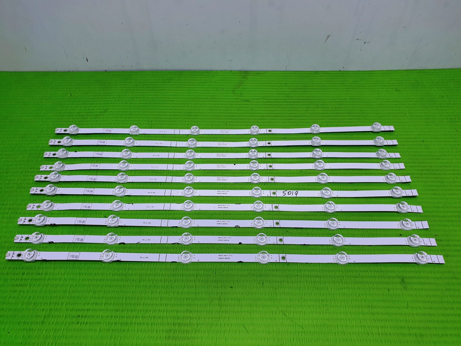 FULL LED BACKLIGHT SET FOR HISENSE H65B7100UK 65" LED TV HD650V1U72-T0L1 - Image 2