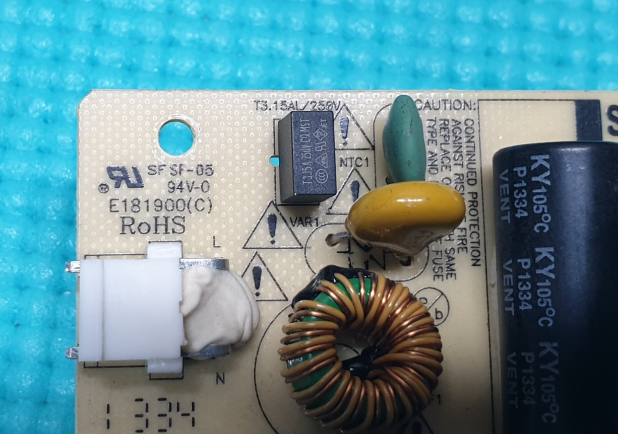 POWER SUPPLY PSU LOGIK L32HED13A TV YPWBG1198PTG REV:01A E181900(C) Y1AP3A1105T - Image 7