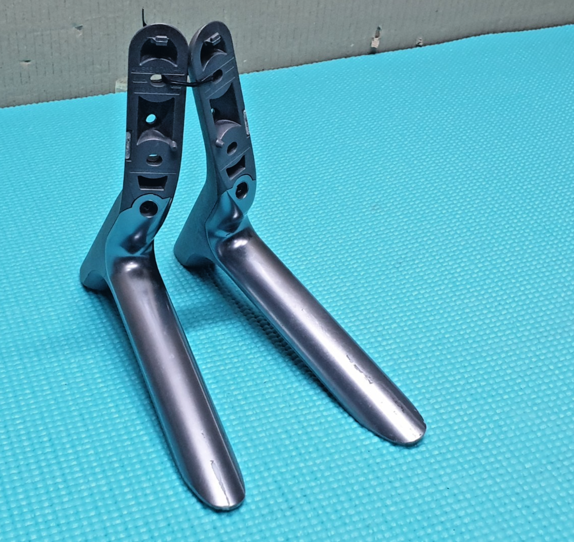 COMPLETE ORIGINAL BASE STAND FEET LEGS 42LF850 42LB651V TV + SCREWS MAZ638575 - Image 2