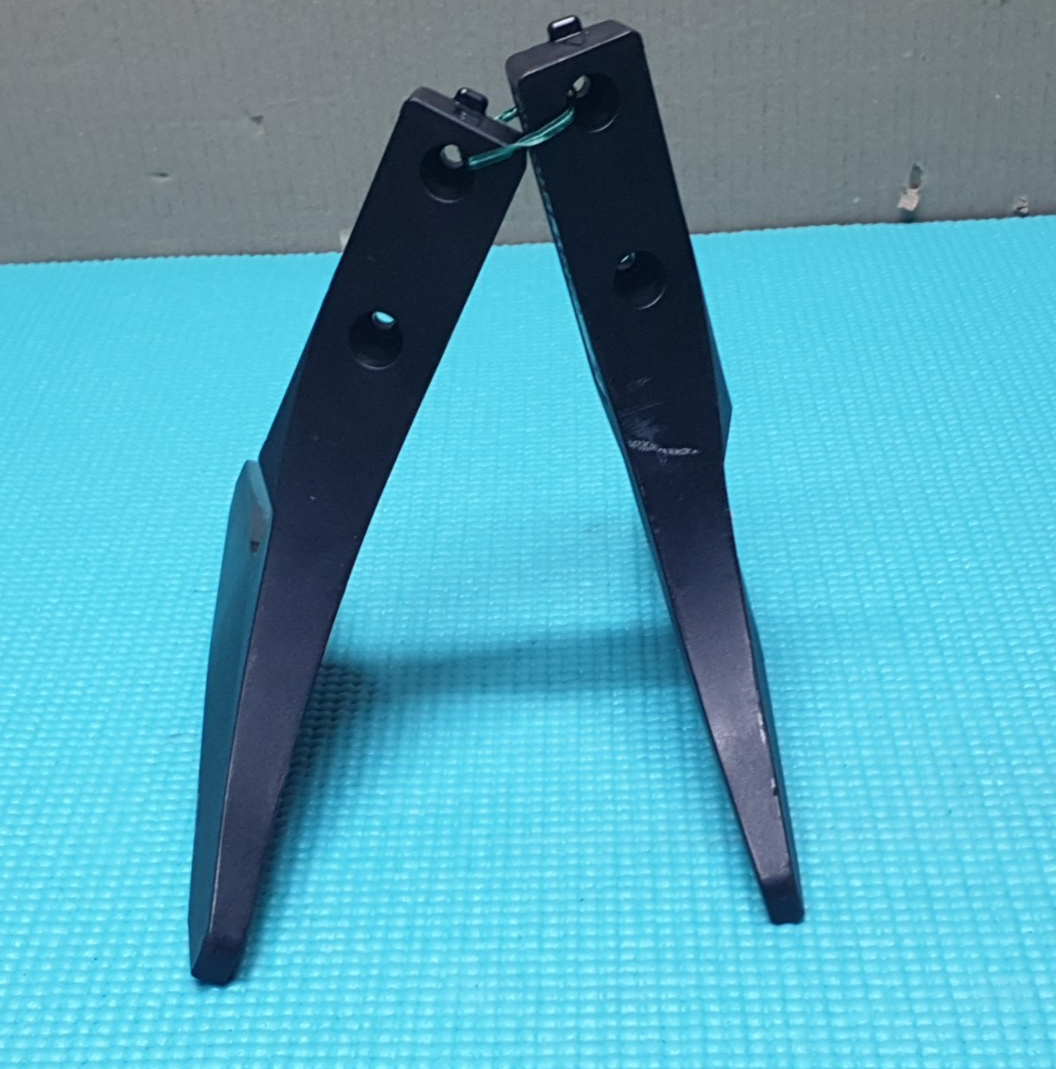 COMPLETE ORIGINAL BASE STAND FEET LEGS LG 49UH610 55UH615V TV + SCREWS MAM639046 - Image 3
