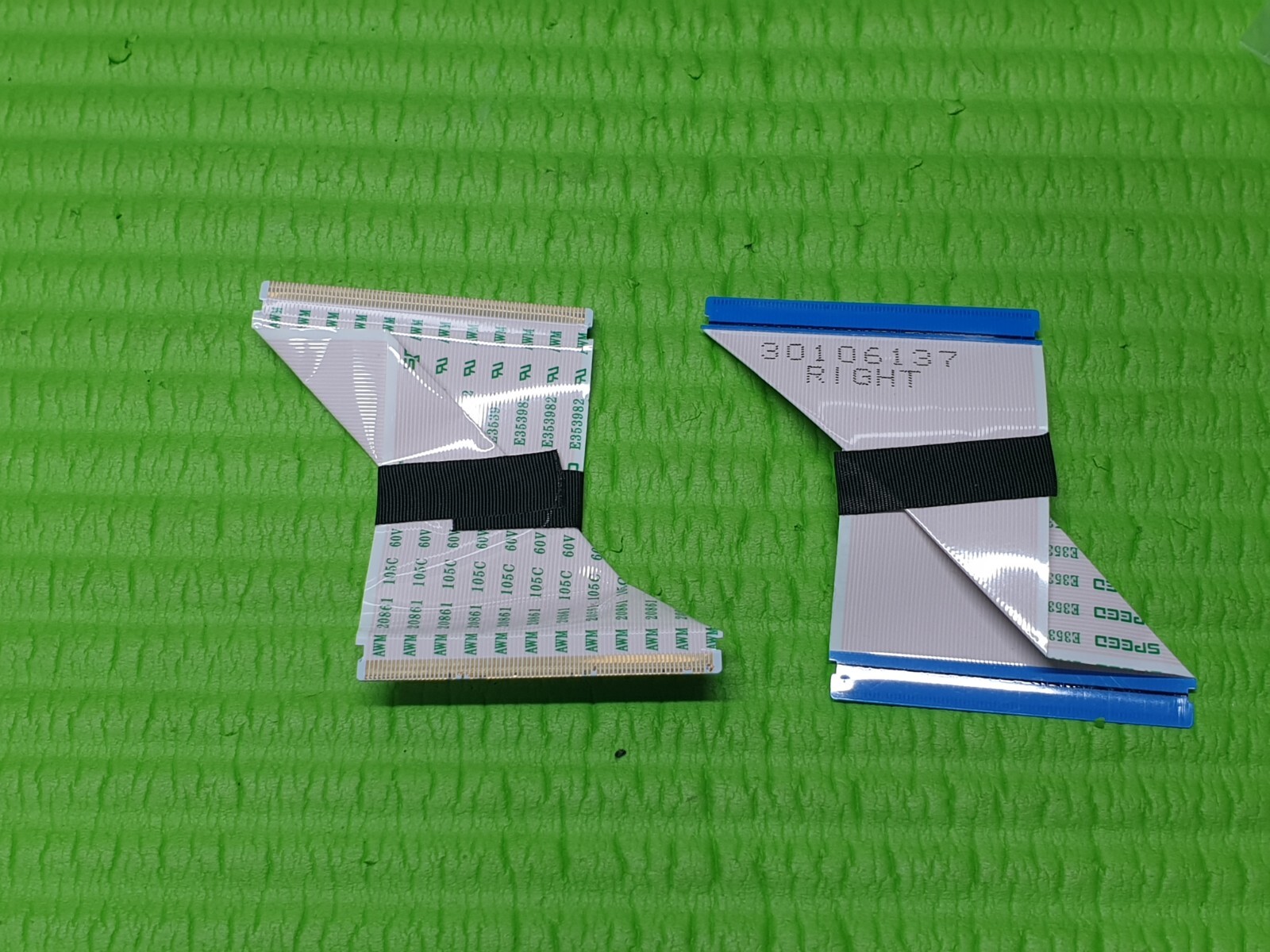 FLAT RIBBON CABLE FROM TCON LVDS BOARD TO SCREEN HITACHI 58HK6100UA 58" LED TV - Image 2