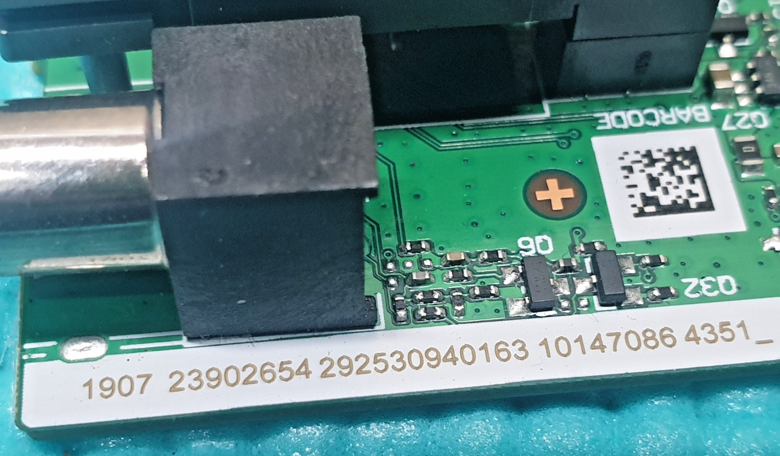 MAIN AV BOARD MB TOSHIBA 43LF2F53DB 43" LED TV 17MB481 23902654 SCREEN:PT430CT03 - Image 3