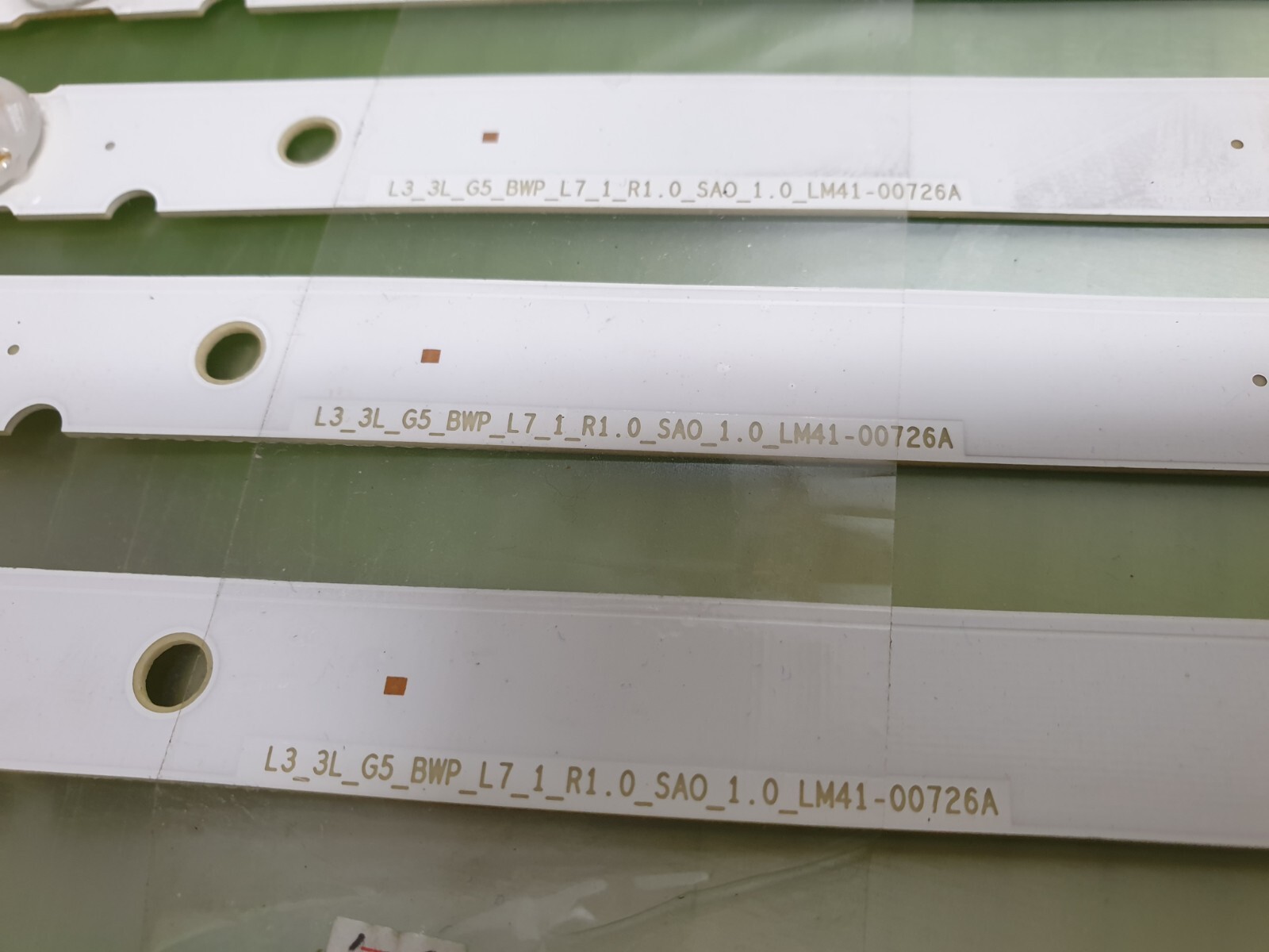 FULL LED BACKLIGHT STRIP SET FOR KD-75XG8096 TV L3_3L_G5_BWP_R6_1_R1.0_SA0_1.0 - Image 4