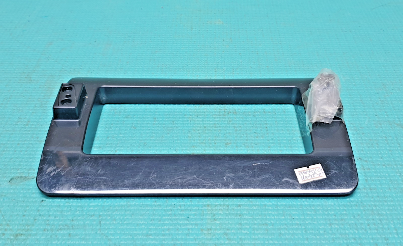 TABLETOP BASE STAND FOR ALBA LE-24GY15-T2+DVD 24" LED TV + SCREWS Y14T2351301