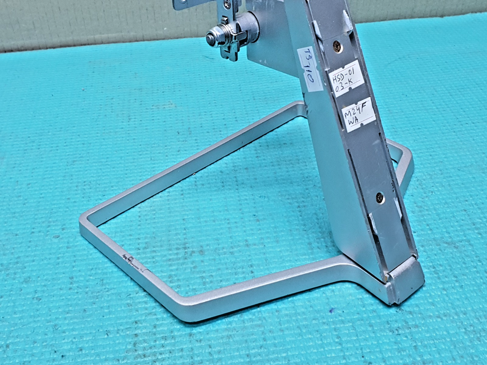 TABLETOP BASE STAND FR HP M24F M24FW M24FWA HDS-0103-K TV + SCREWS R171209001060 - Image 3