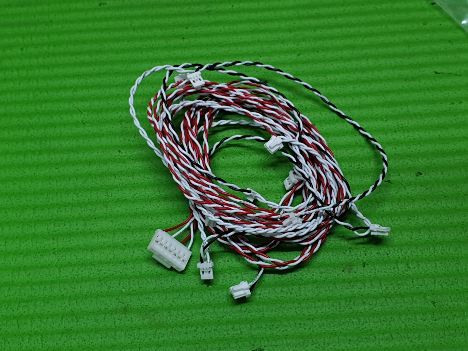 CABLE FROM POWER SUPPLY TO BACKLIGHT FOR JVC LT-65CF890(B) TX-65HX580B 65" TV - Image 3