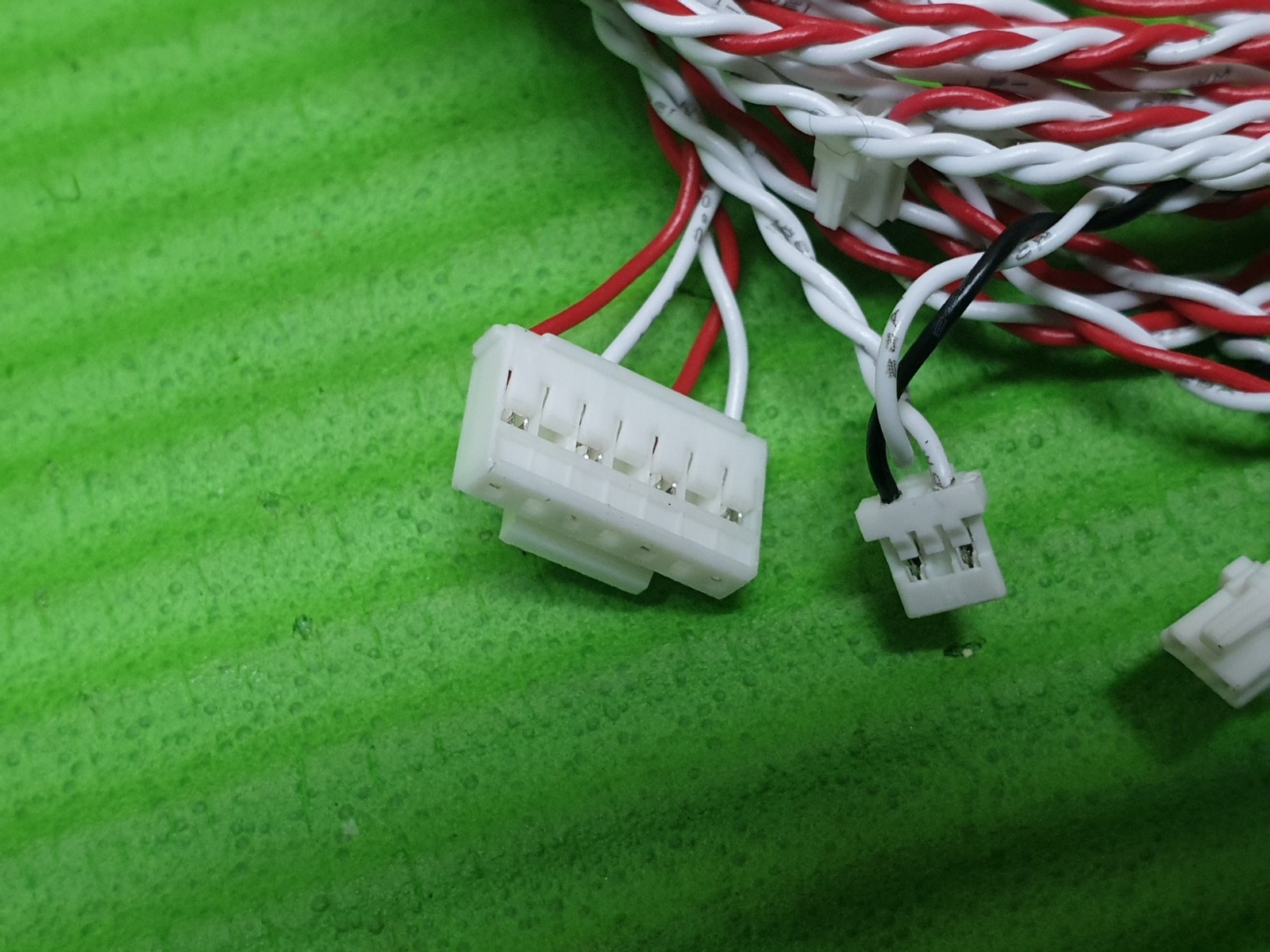 CABLE FROM POWER SUPPLY TO BACKLIGHT FOR JVC LT-65CF890(B) TX-65HX580B 65" TV - Image 4