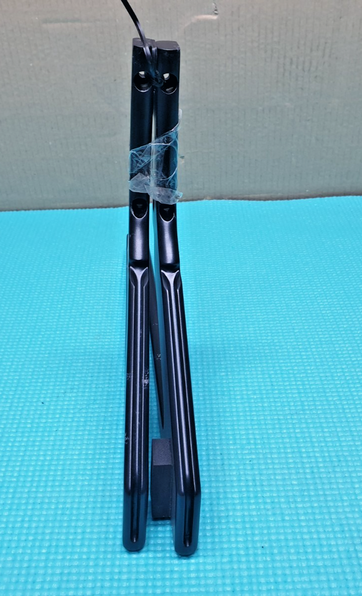 TABLETOP STAND BASE LEGS FOR QE75Q900RBTXXU QE75Q950RBT TV+ SCREWS BN63-17850A - Image 3
