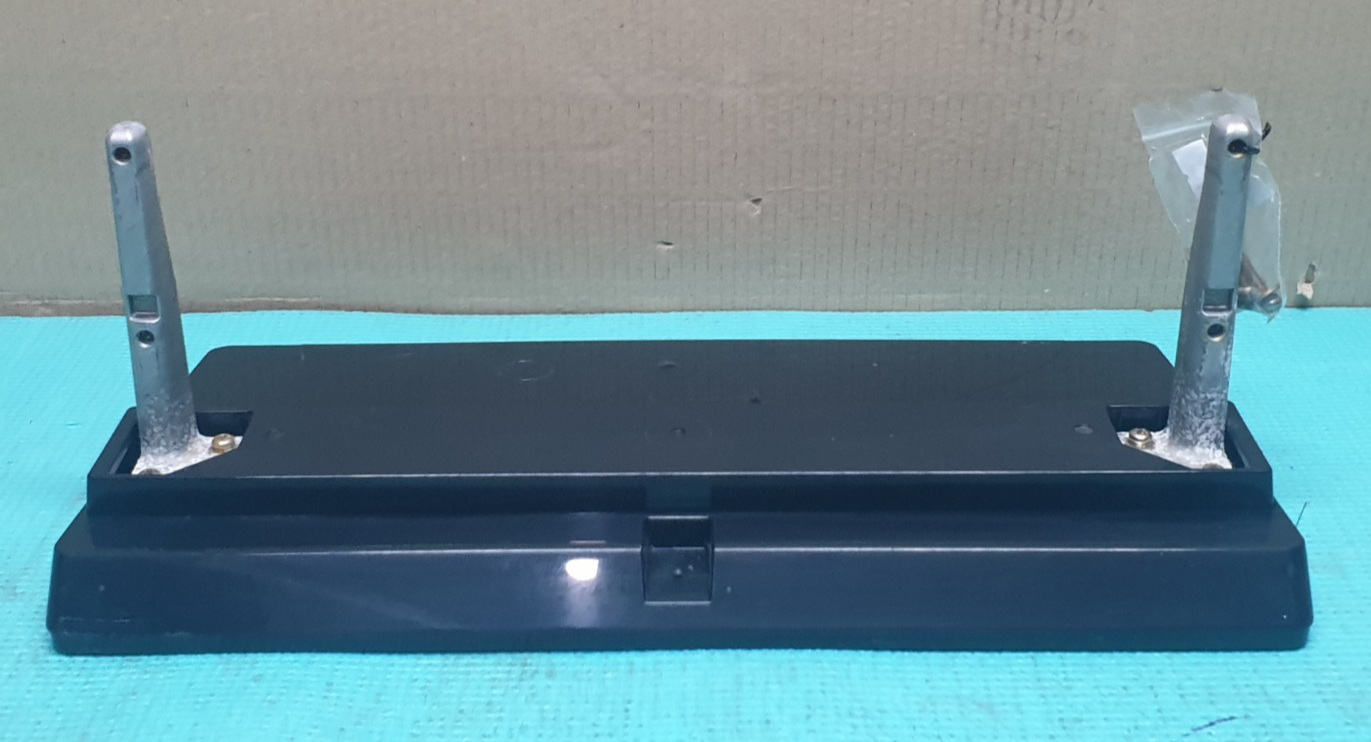 BASE STAND TX-P42G10B TX-P42G30B TX-P42S30B TX-P42X10B TX-P50X50B TVs + SCREWS - Image 2