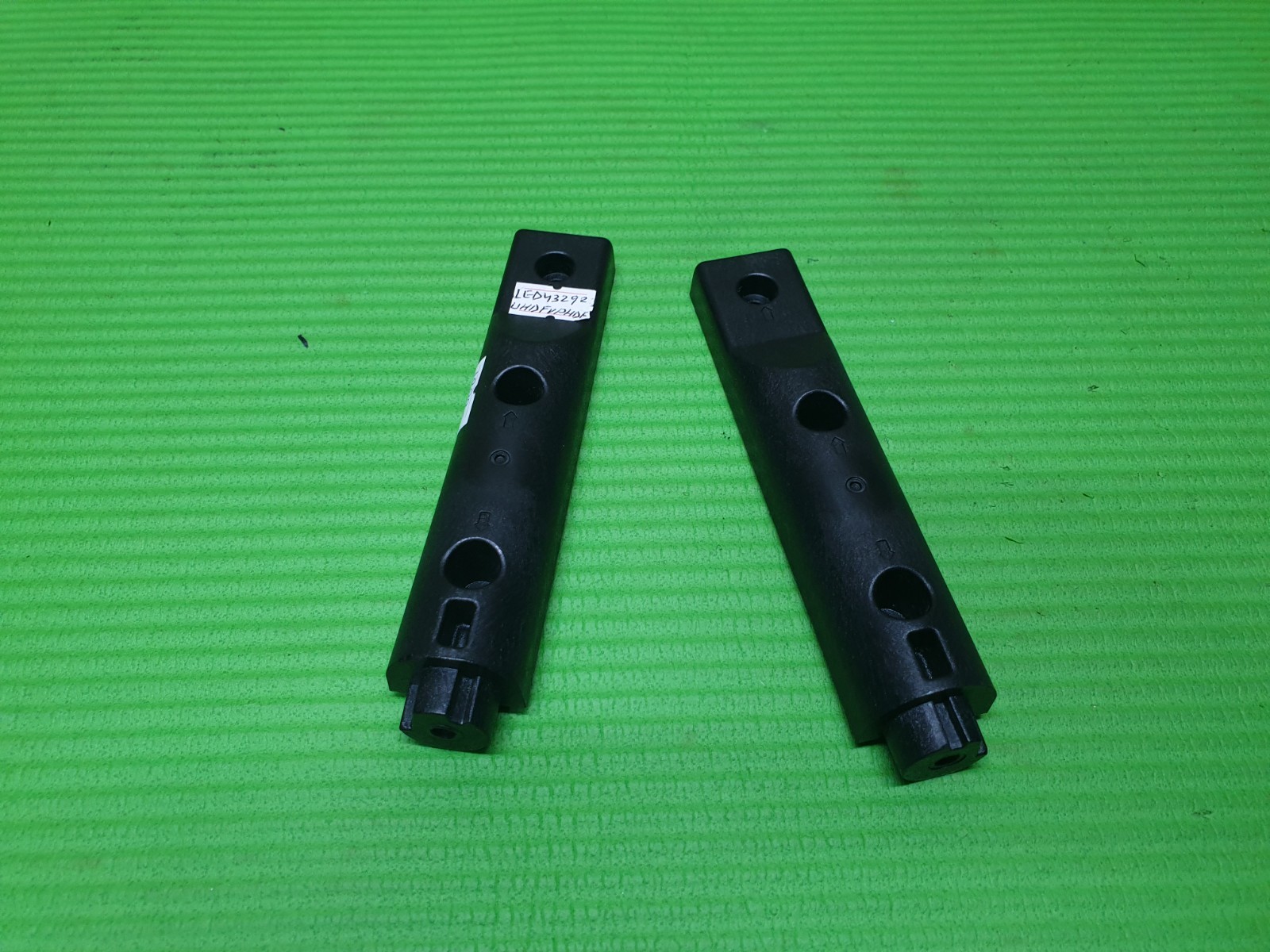 PEDESTAL STAND LEFT & RIGHT LEGS POLES ONLY FOR LT-43C880 LT-43C860 LED TV